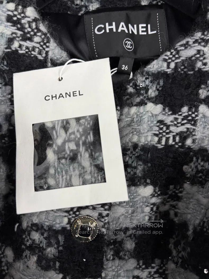 Chanel Chanel Gray tweed plaid vest jacket Size XS / US 0-2 / IT 36-38 - 4 Thumbnail