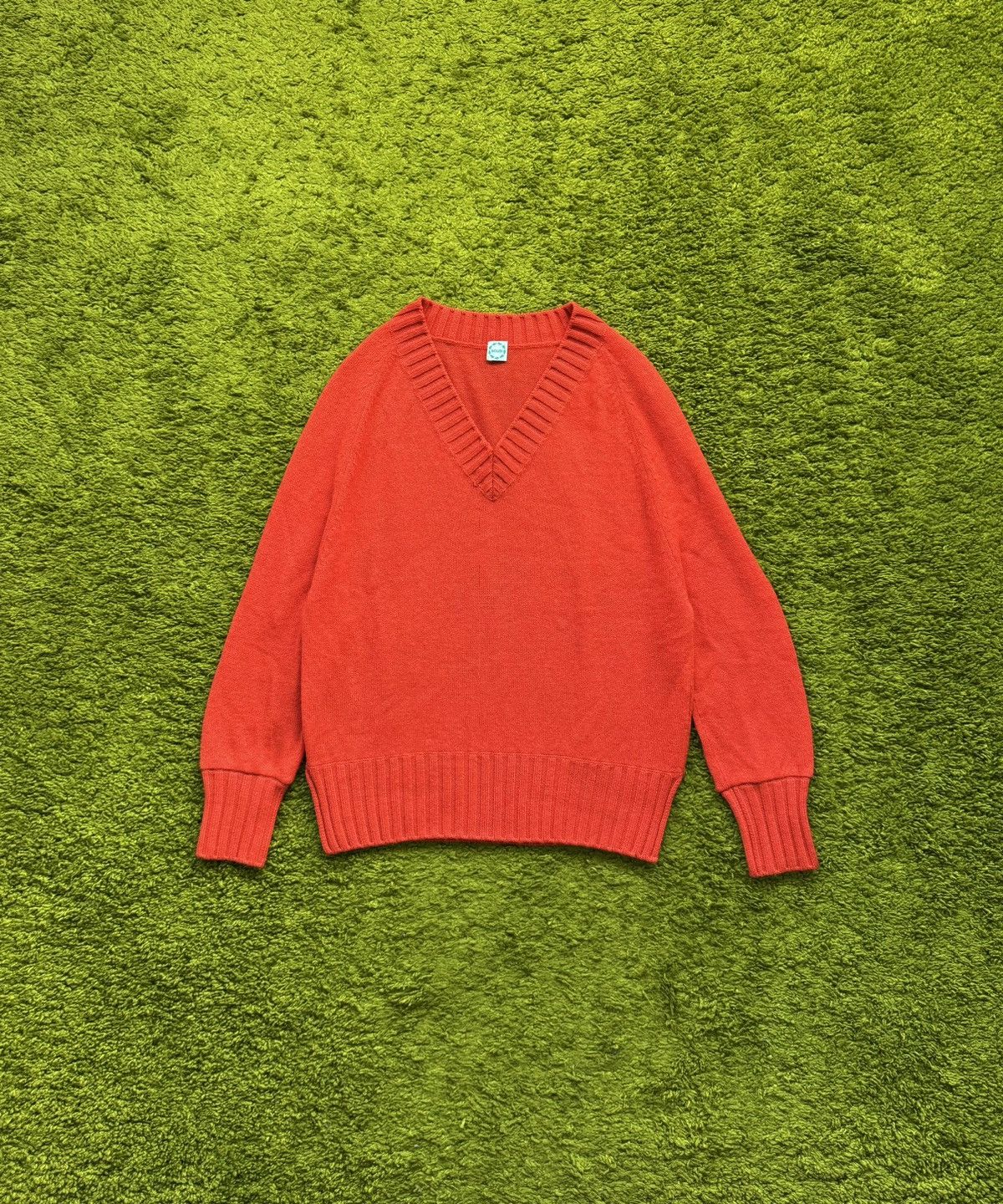 Sousi 100% cashmere v-neck sweater