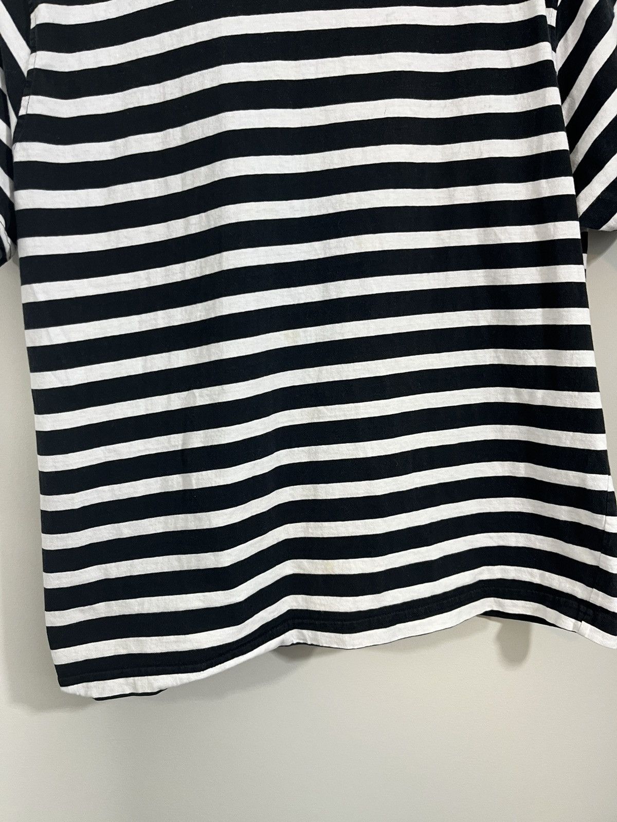 Vintage Basic Blank Prisoner Stripe V Neck Y2K Tee Size US XL / EU 56 / 4 - 6 Thumbnail