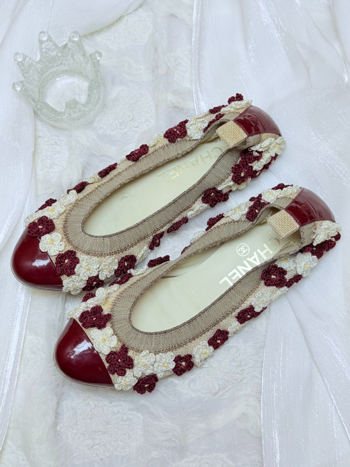 Chanel Chanel Knit Lowtop Sneakers us_6 Women Size US 6 / IT 36 - 1 Thumbnail