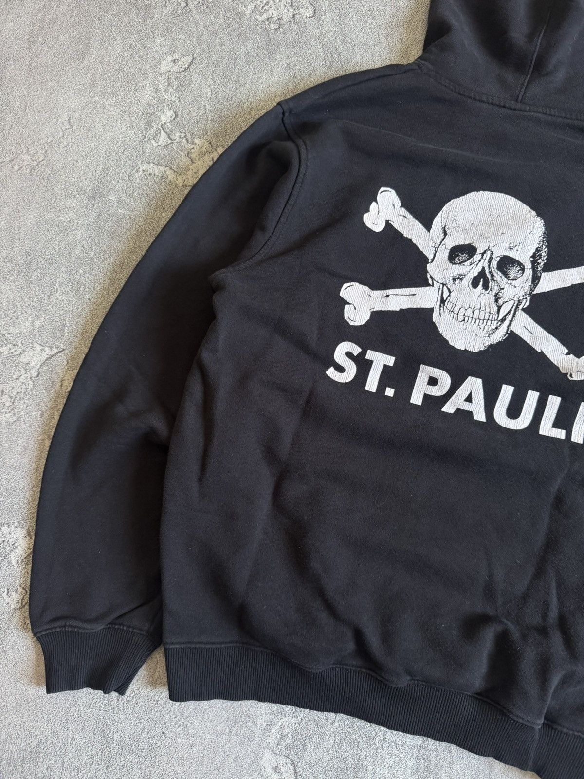 Vintage ST.PAULI RETRO hoodie big logo skeleton 💀 bones jumper Size US L / EU 52-54 / 3 - 6 Thumbnail