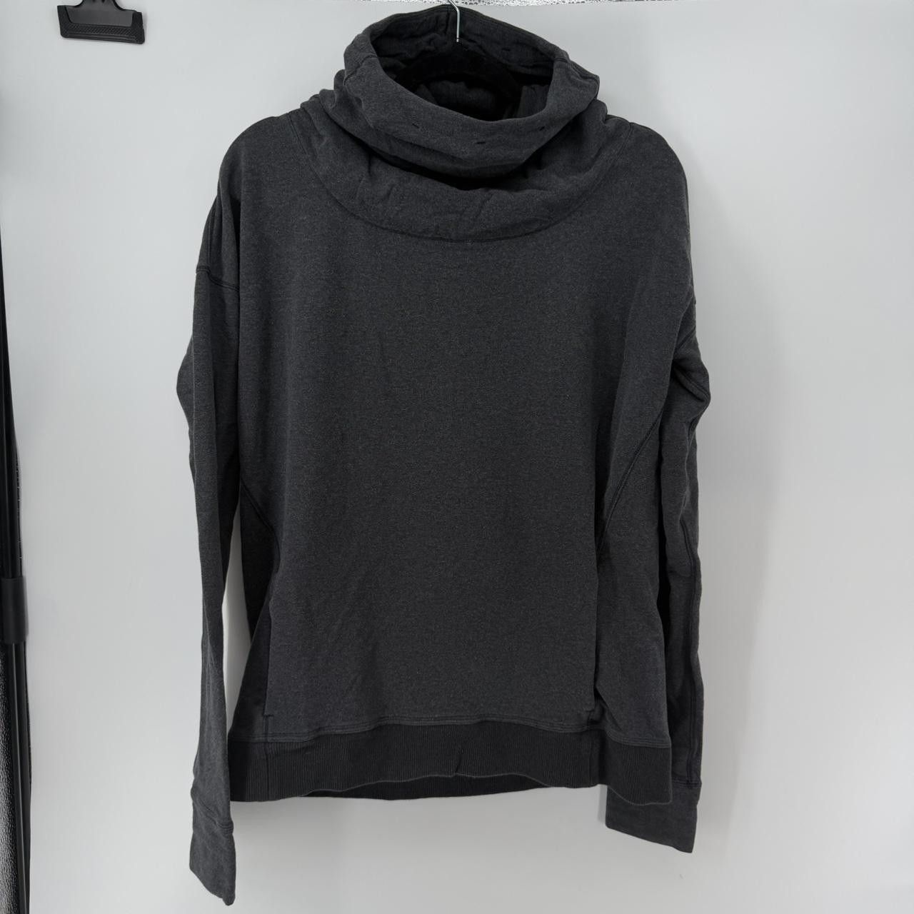 Lululemon Lululemon Women Charcoal Cowl Neck Size L / US 10 / IT 46 - 1 Thumbnail
