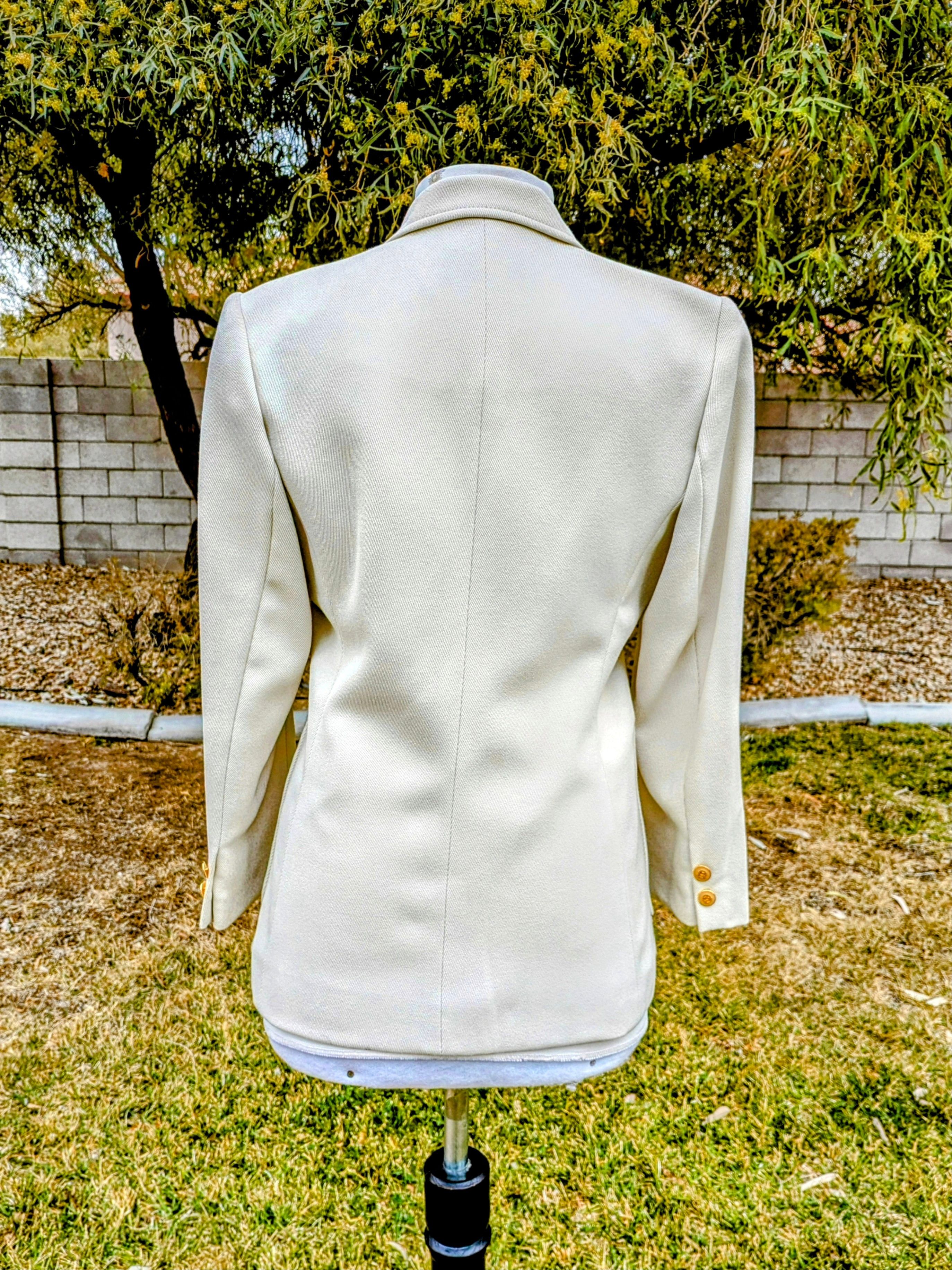 Vintage VTG 1980s Japanese Ivory Womens Sz4P Blazer Suit Jacket EUC Size S / US 4 / IT 40 - 4 Thumbnail