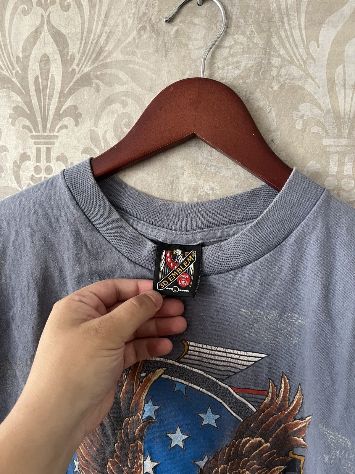 Vintage Vintage 3D Emblem Born in the USA Eagle T-Shirt Made in USA Size US L / EU 52-54 / 3 - 4 Thumbnail