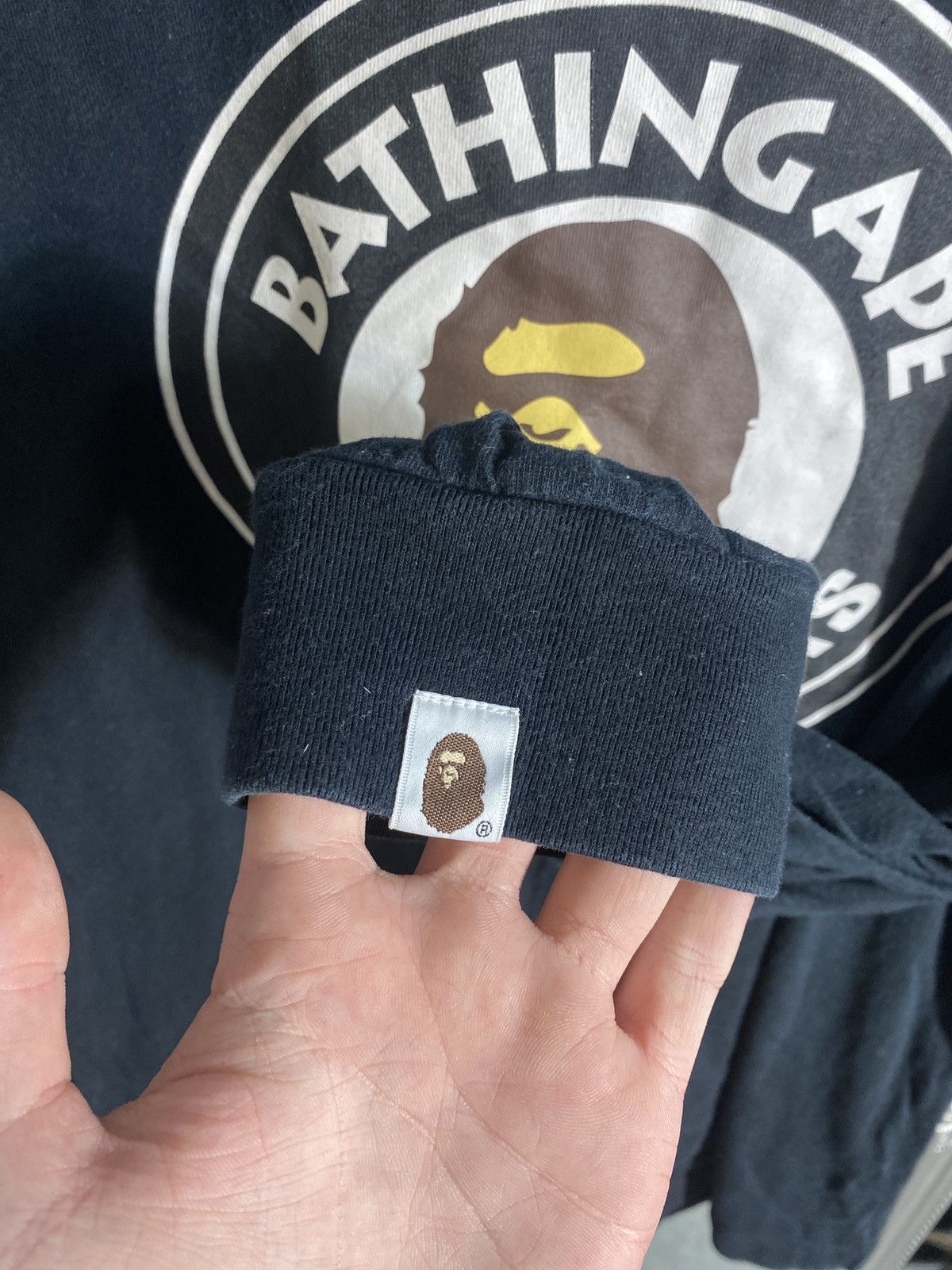 Bape Bape Long sleeve big logo Size US L / EU 52-54 / 3 - 10 Thumbnail