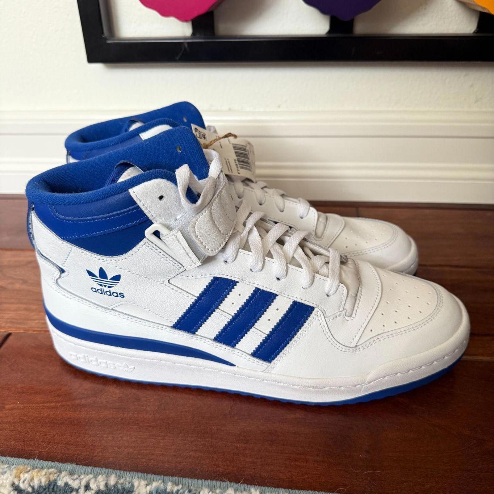 Adidas Adidas Men's Blue Trainer Size US 12 / EU 45 - 1 Thumbnail