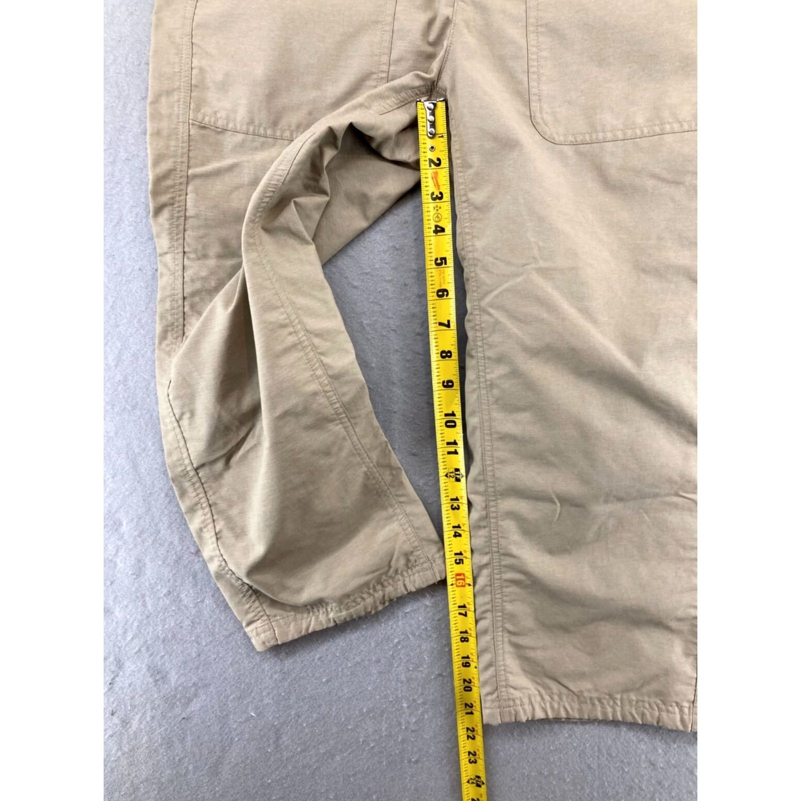 The North Face The North Face Womens Pants 6 Khaki Relaxed Capri Rip Stop Size 28" / US 6 / IT 42 - 5 Thumbnail