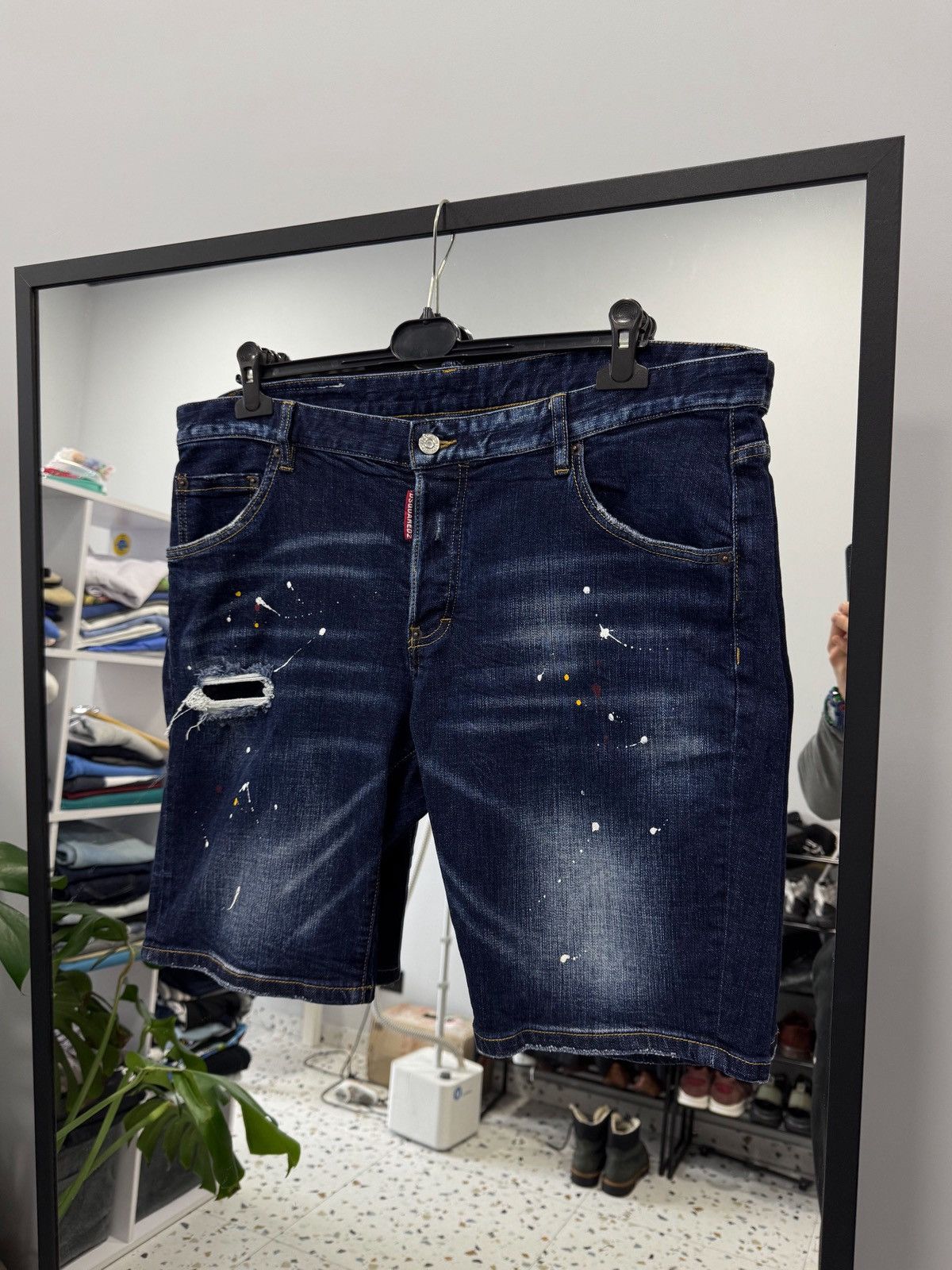 Dsquared2 Dsquared2 x Bob Marley distressed denim shorts size 54 Size US 38 / EU 54 - 1 Thumbnail