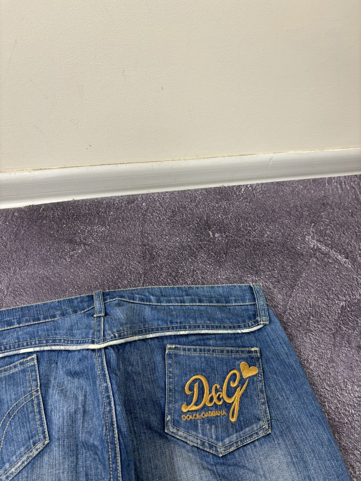 Dolce & Gabbana Vintage Dolce & Gabbana Women’s Embroidered Logo Denim Jeans Size 34" / US 12 / IT 48 - 8 Thumbnail