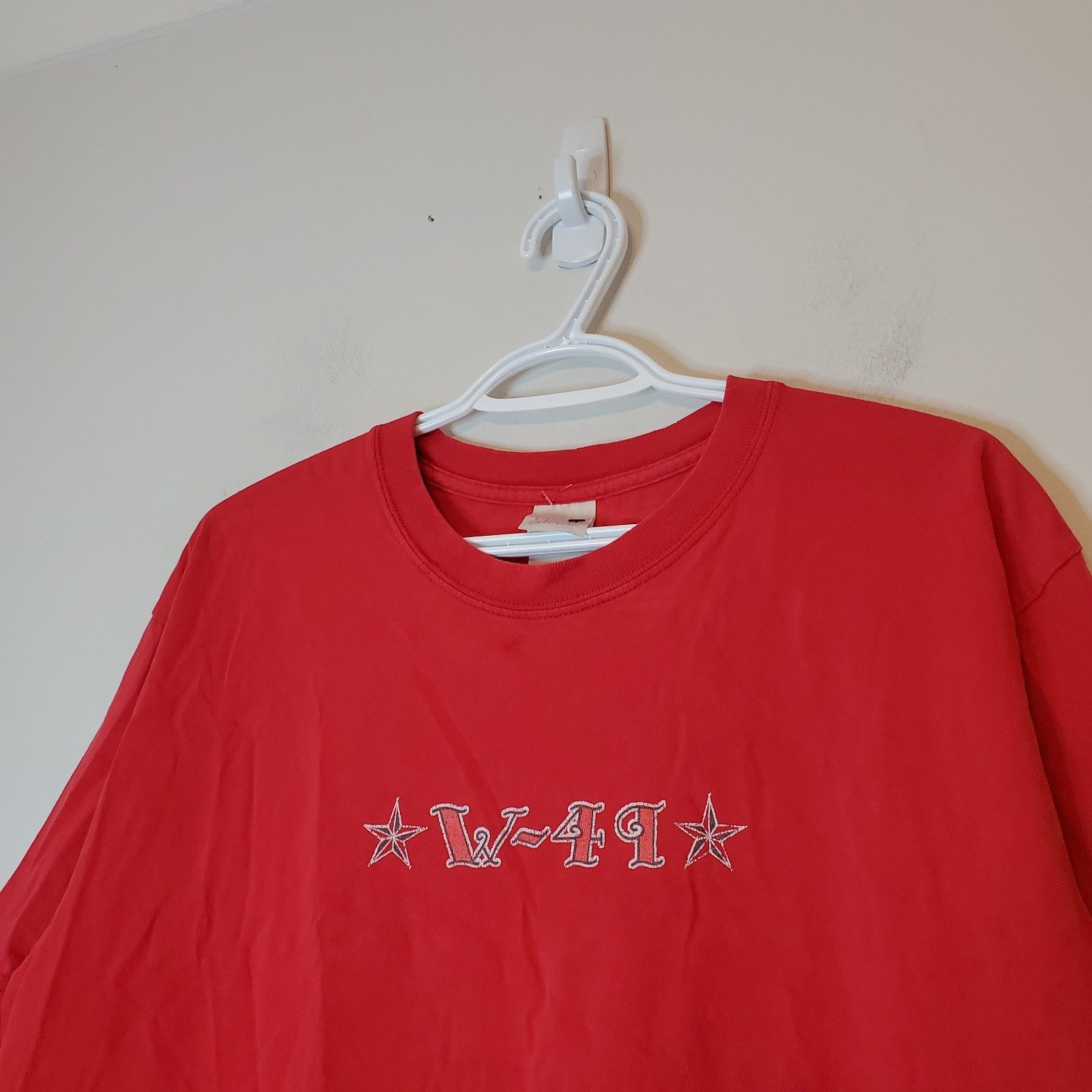 Vintage Vintage Y2K West 49 Skateboard Graphic Shirt Red Size L Size US L / EU 52-54 / 3 - 3 Thumbnail