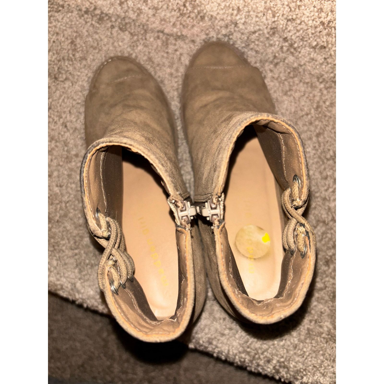 The Unbranded Brand Madden Girl Size 5 Booties (Women 7) Size US 5 / IT 35 - 5 Thumbnail