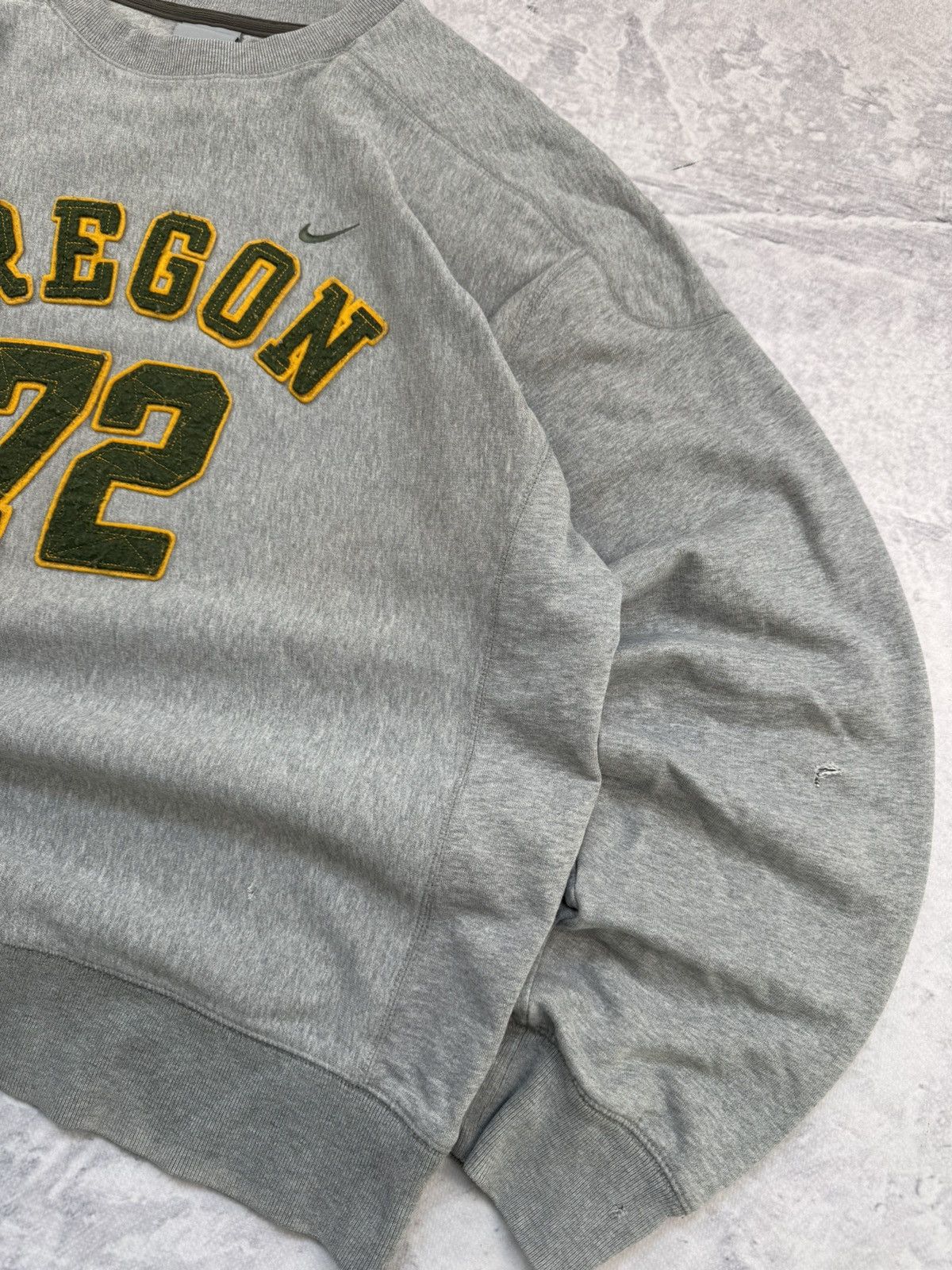 Nike × Vintage NIKE VINTAGE CENTER LOGO OVERSIZE BOXY SWEATSHIRT Size US L / EU 52-54 / 3 - 4 Thumbnail