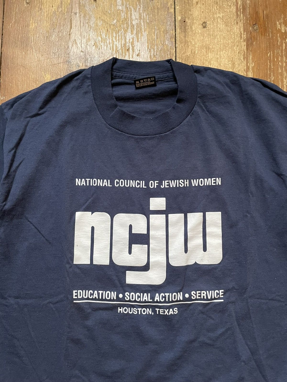 Vintage Vintage brand new council of jewish women single stitch tee Size US L / EU 52-54 / 3 - 2 Thumbnail
