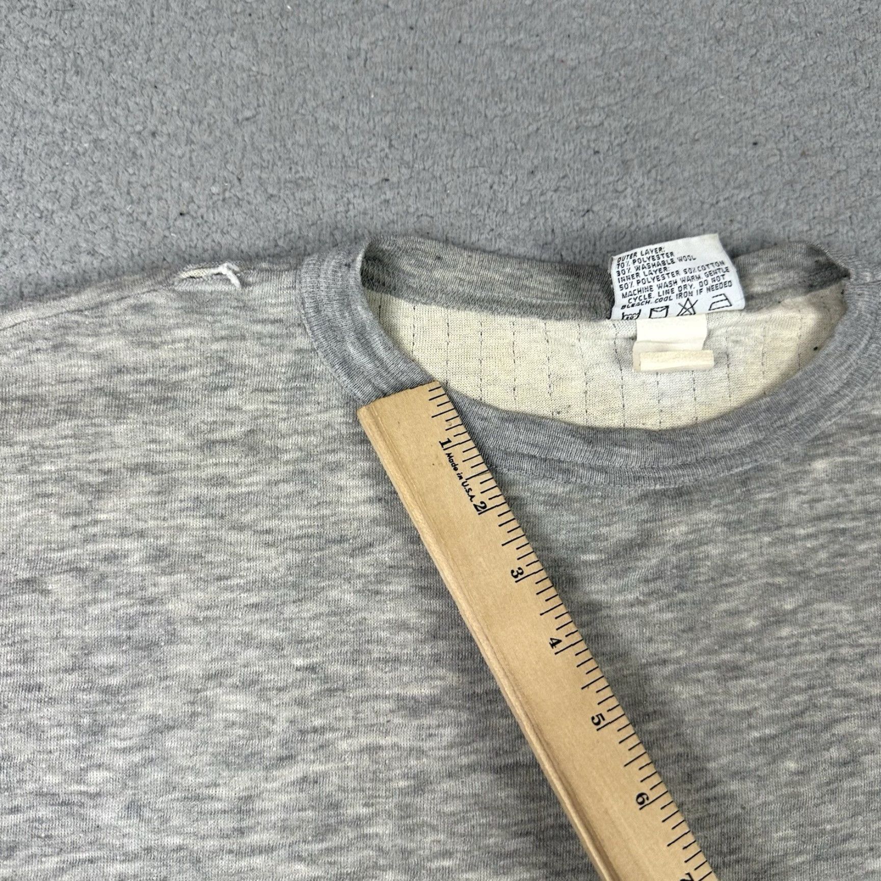 Layer 8 VINTAGE Northwest Passage Thermal Shirt Mens L Gray Distressed Base Layer 80s Outdoor Ski Cotton Polyester Wool Crew Neck Long Sleeve Size US L / EU 52-54 / 3 - 7 Thumbnail