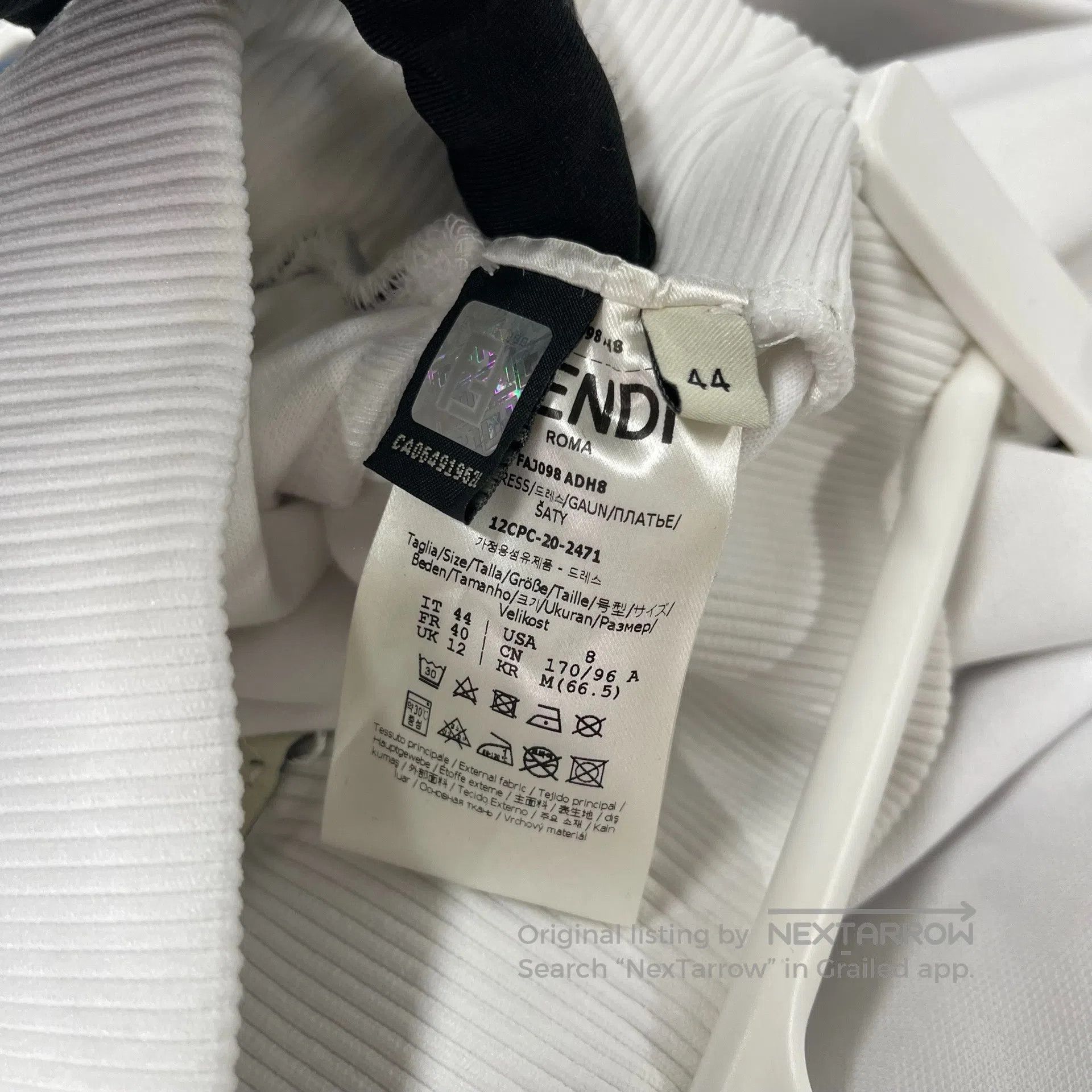 Fendi FENDI White arm old logo zip-up jacket sports set| Size US S / EU 44-46 / 1 - 6 Thumbnail