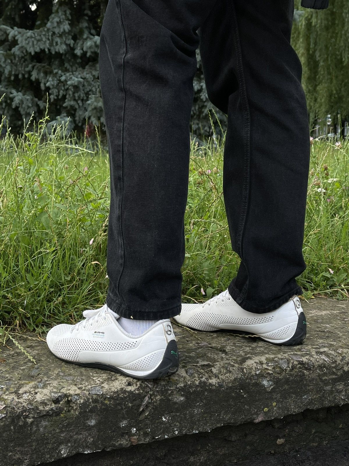 Puma Vintage Puma AMG Speedcat Suede Y2K White Sneakers Size US 10.5 / EU 43-44 - 3 Thumbnail