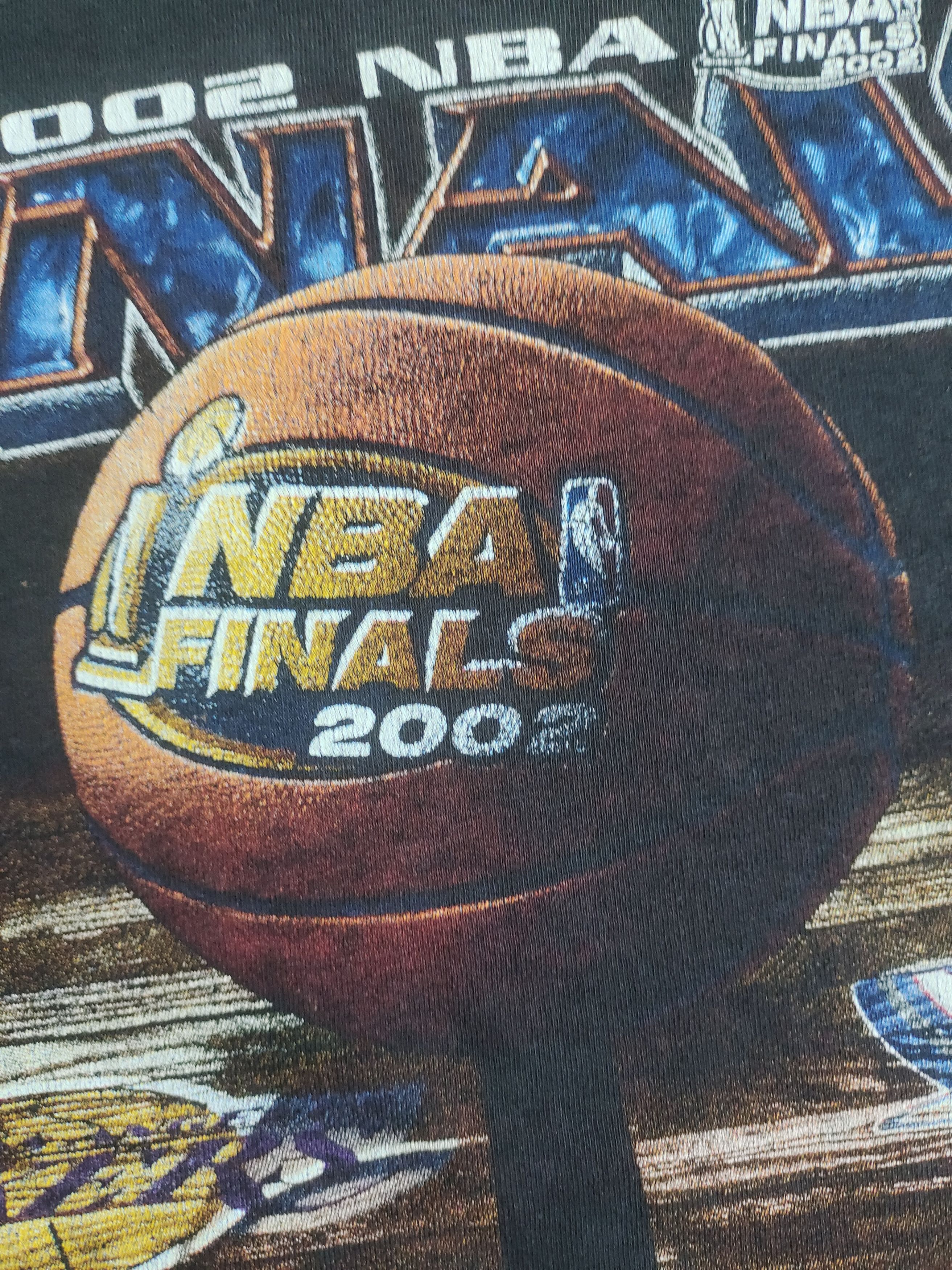 Lee × NBA × Vintage Vintage NBA Finals Lakers vs Nets 2000 T-shirt Size US XL / EU 56 / 4 - 6 Thumbnail