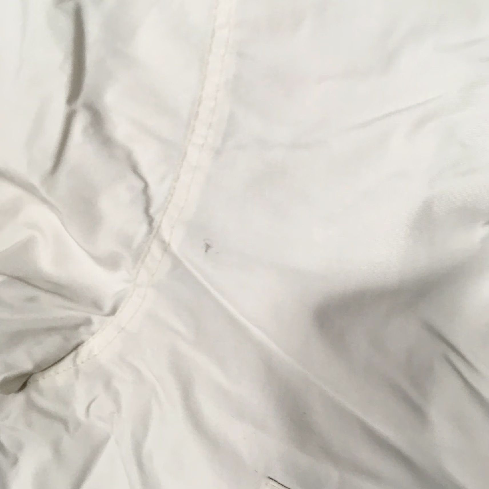 London Fog VINTAGE London Fog Jacket Mens L Windbreaker Full Zip Lightweight Ivory Heading to 90s or classic style Size US L / EU 52-54 / 3 - 3 Thumbnail