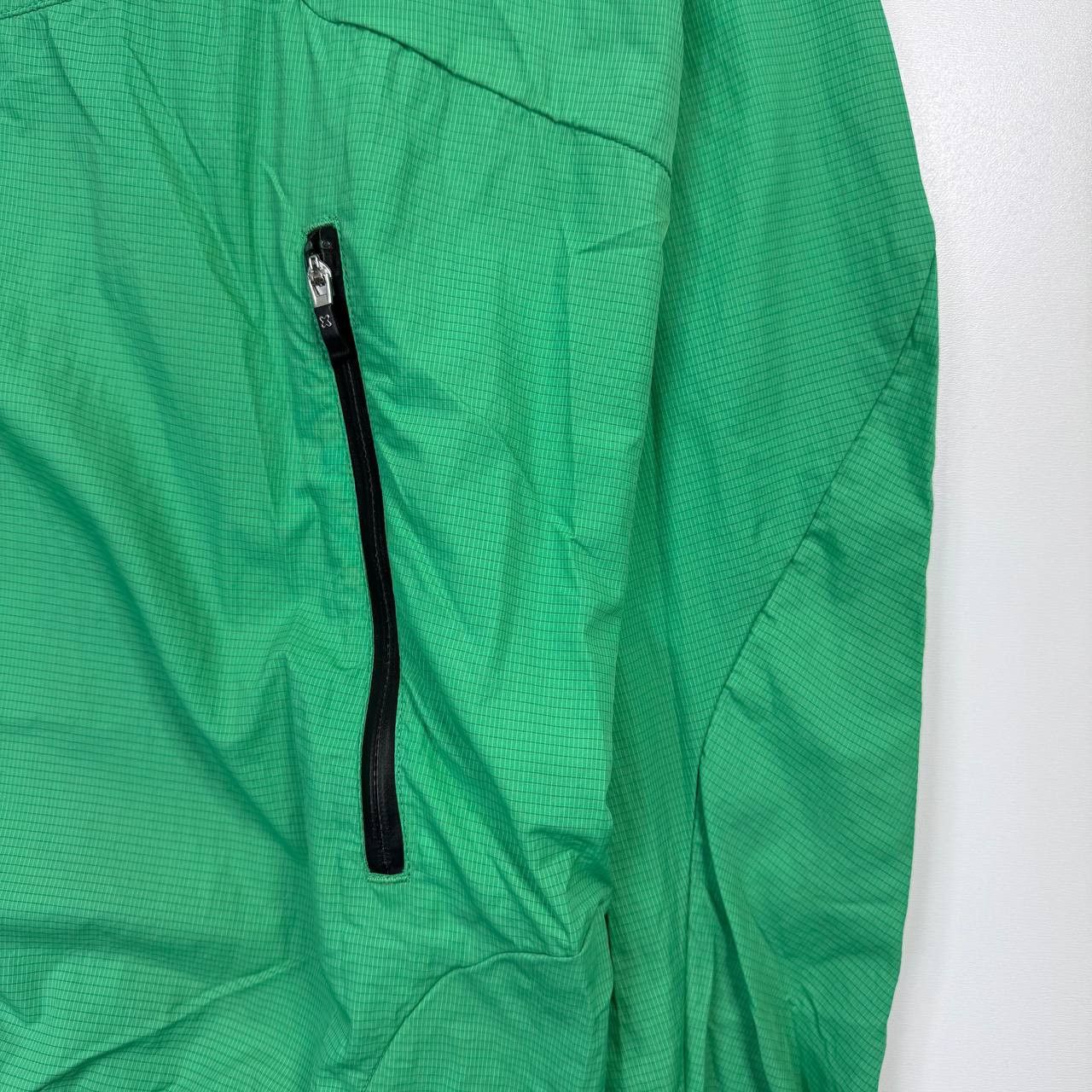 Adidas Adidas Green Lightweight Windbreaker Jacket Full Zip Size L Size US L / EU 52-54 / 3 - 4 Thumbnail