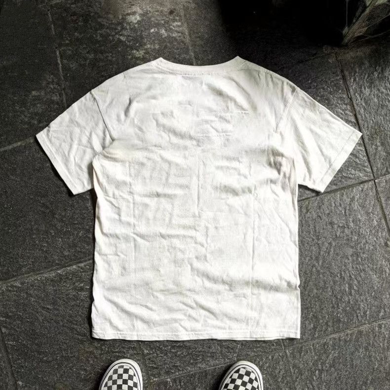 Vintage White retro creative graffiti print t-shirt Size US M / EU 48-50 / 2 - 2 Thumbnail