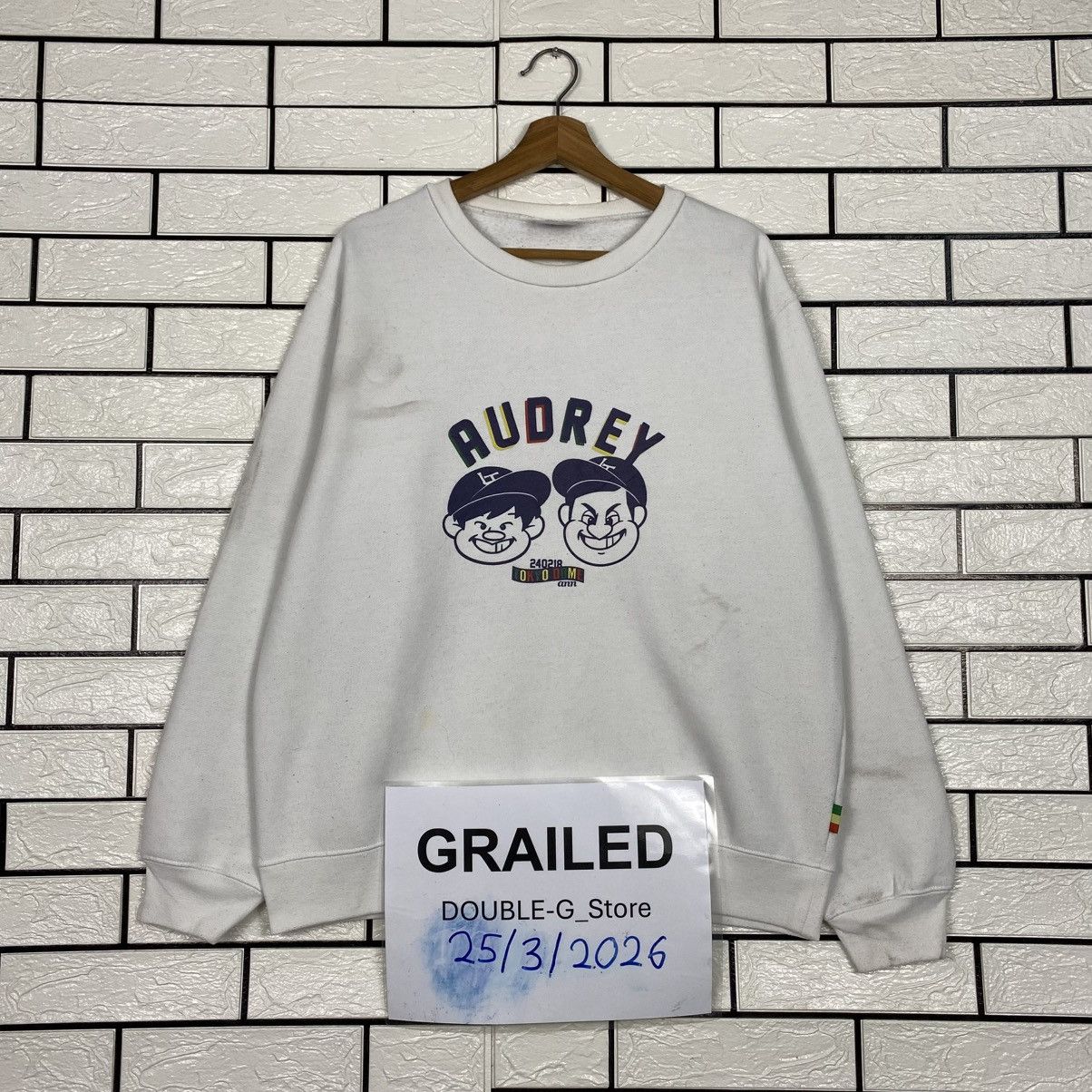 Japanese Brand Vintage Sweatshirt Audrey Tokyo Dome Big Logo Sportswear Size US L / EU 52-54 / 3 - 1 Thumbnail