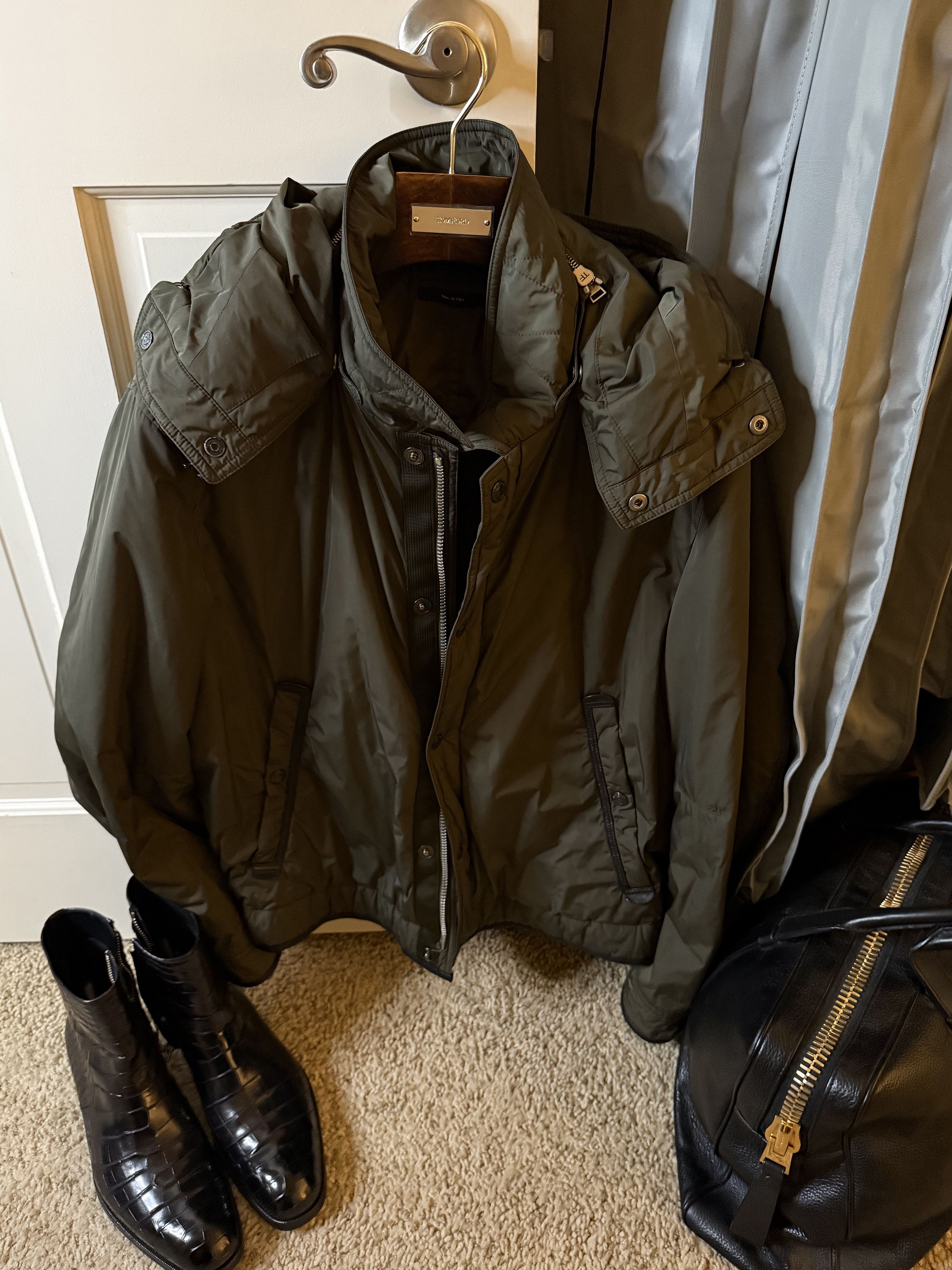 Tom Ford Fits 52, Best Dressed $4,300 w/tax Ovatta Leather Accents Size US XL / EU 56 / 4 - 2 Thumbnail