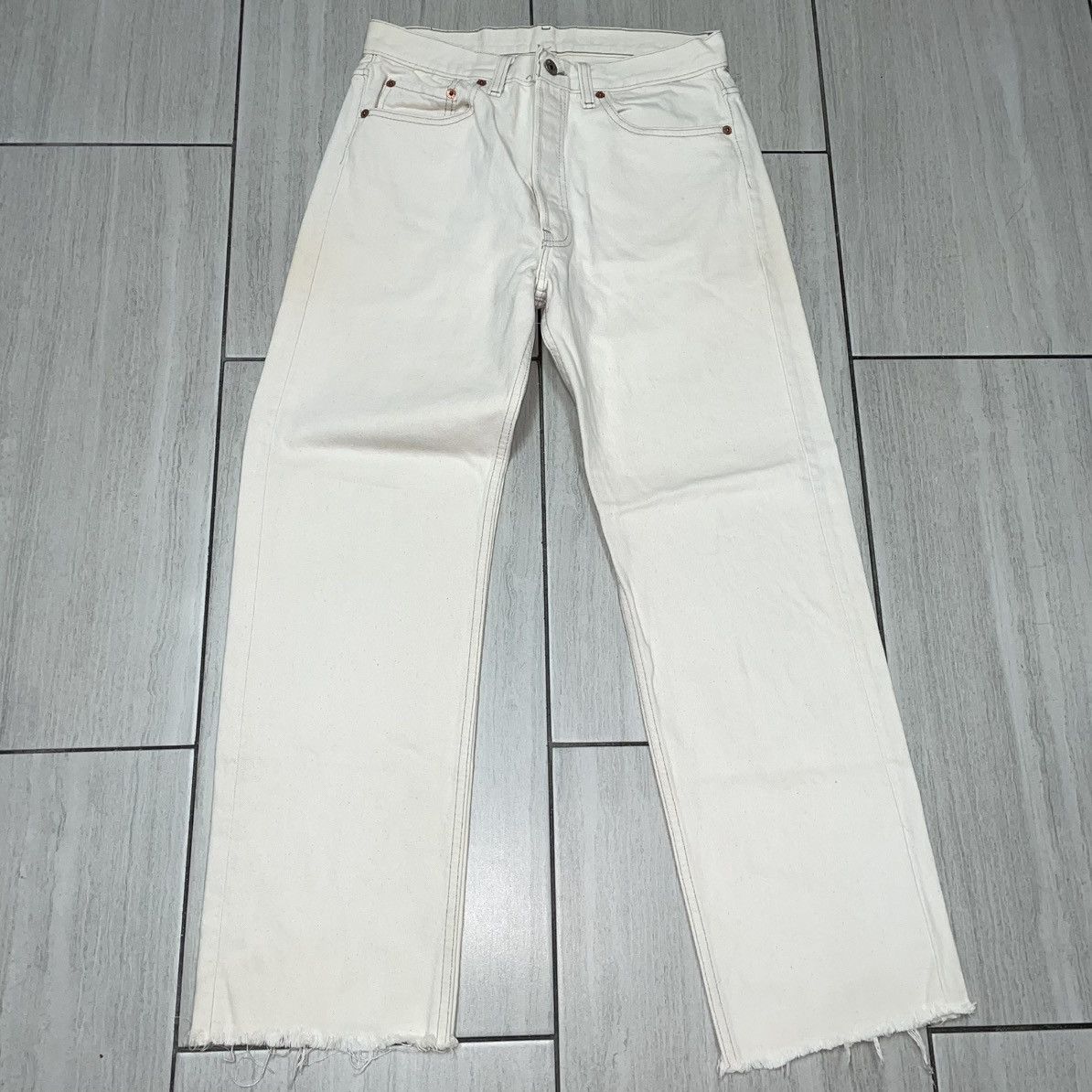 Levi's Vintage Cream Levis 501 Raw hem Size US 30 / EU 46 - 1 Thumbnail