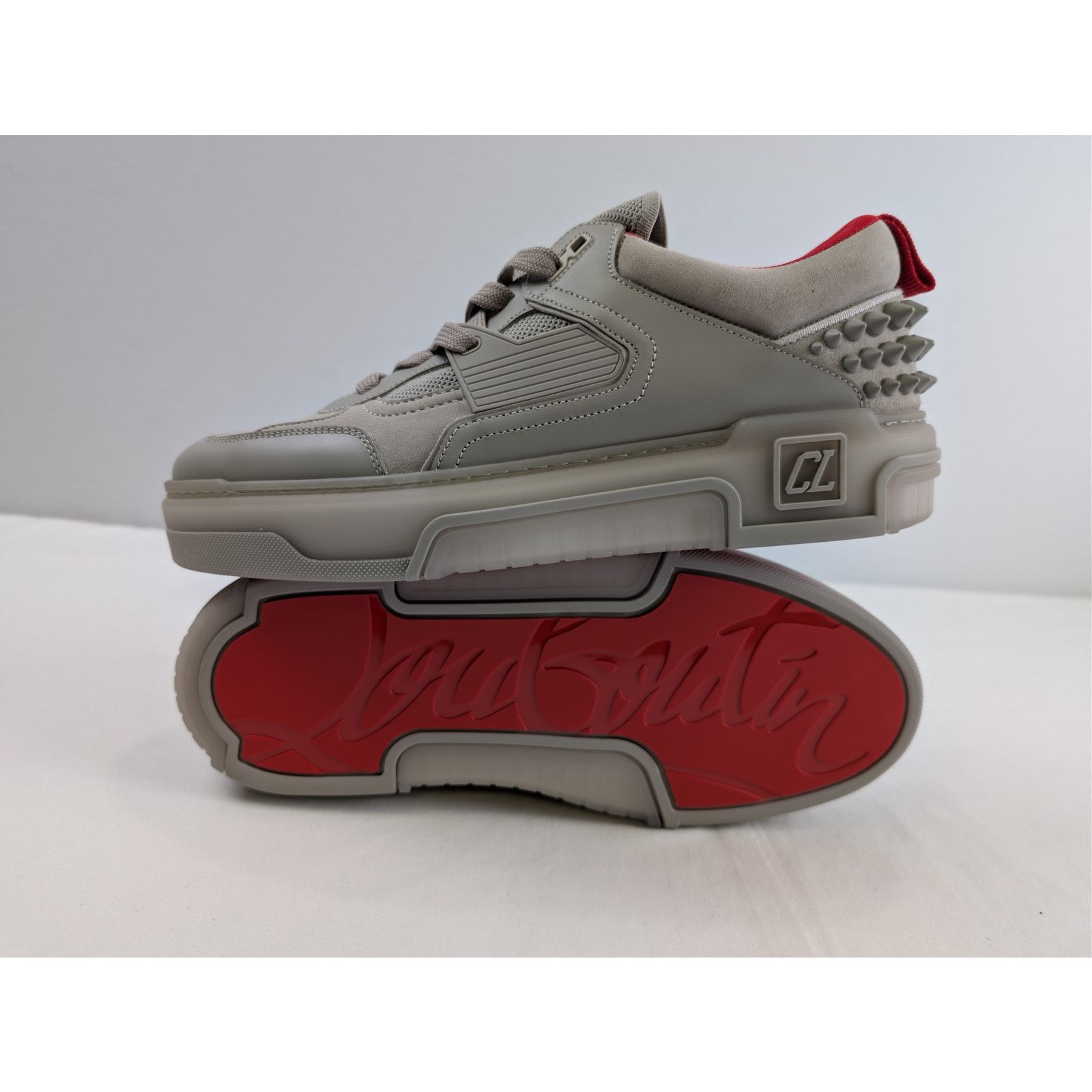 Christian Louboutin o1rshd1 Astroloubi Flat Shoe Sneakers in Grey 44 Size US 11 / EU 44 - 14 Thumbnail