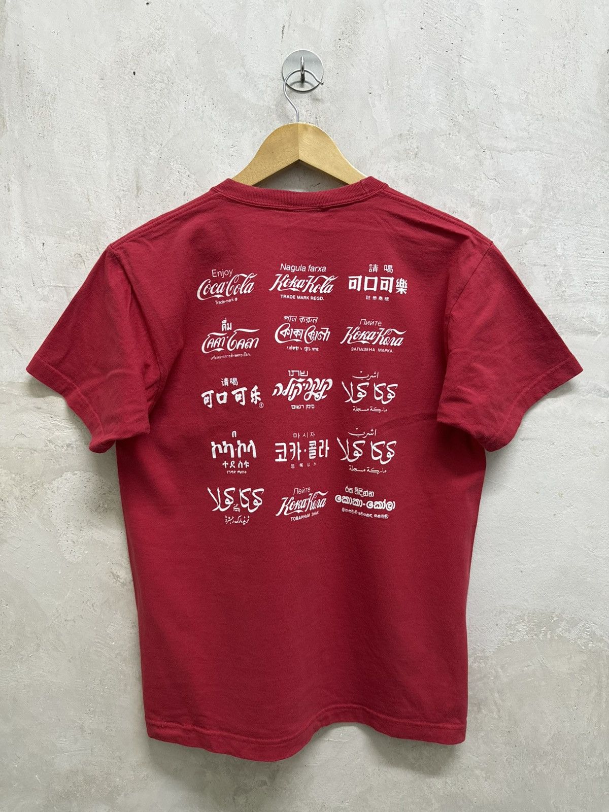 Coca Cola Coca Cola Languages Coke Japan Shirt Size US L / EU 52-54 / 3 - 1 Thumbnail