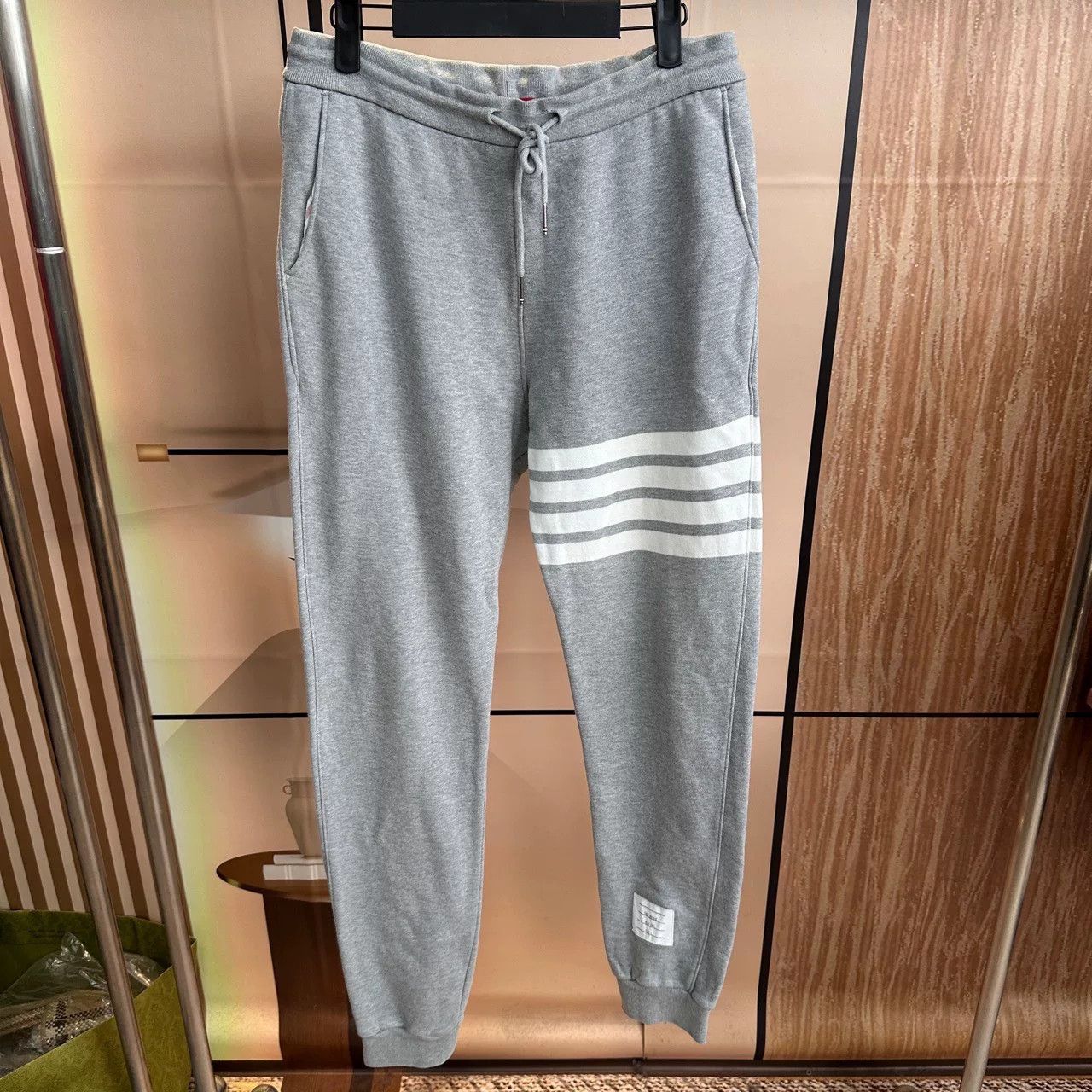 Thom Browne Thom Browne Gray Classic 4-Stripe Sweatpants Size US 26 / EU 42 - 1 Thumbnail