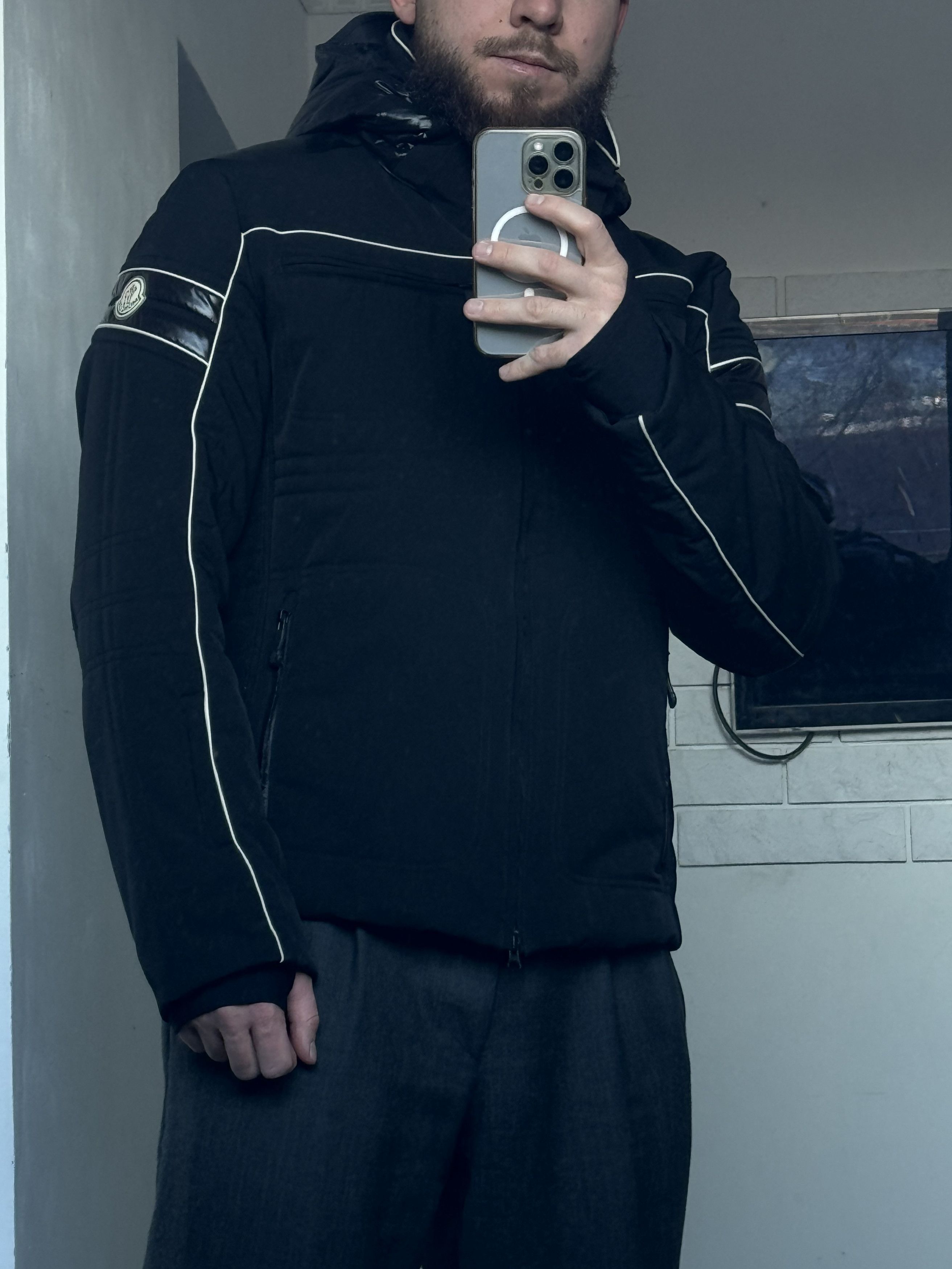 Moncler !extremely rare Moncler Ski jacket with Balaclava Size US XL / EU 56 / 4 - 2 Thumbnail