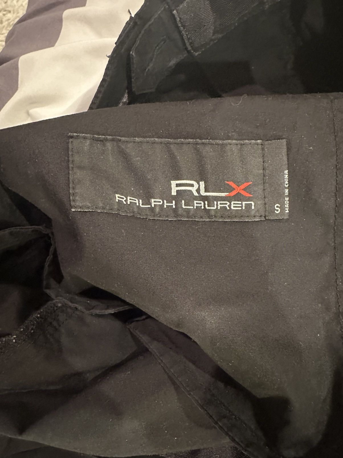 RLX Ralph Lauren Black RLX Ralph Lauren Cargo Pants Size US 30 / EU 46 - 2 Thumbnail