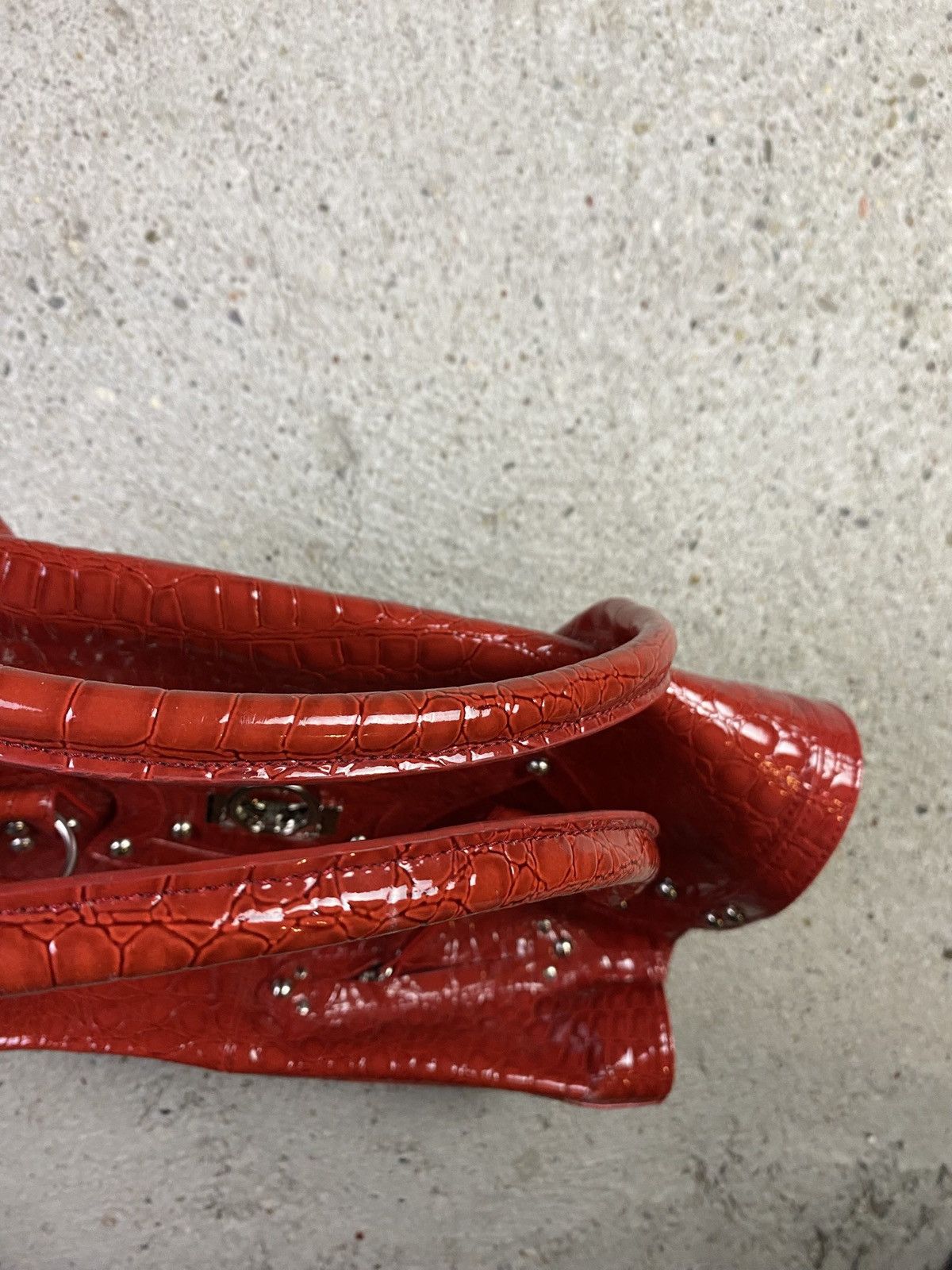 Japanese Brand Vintage hand bag red y2k fashion japan leather Size ONE SIZE - 11 Thumbnail