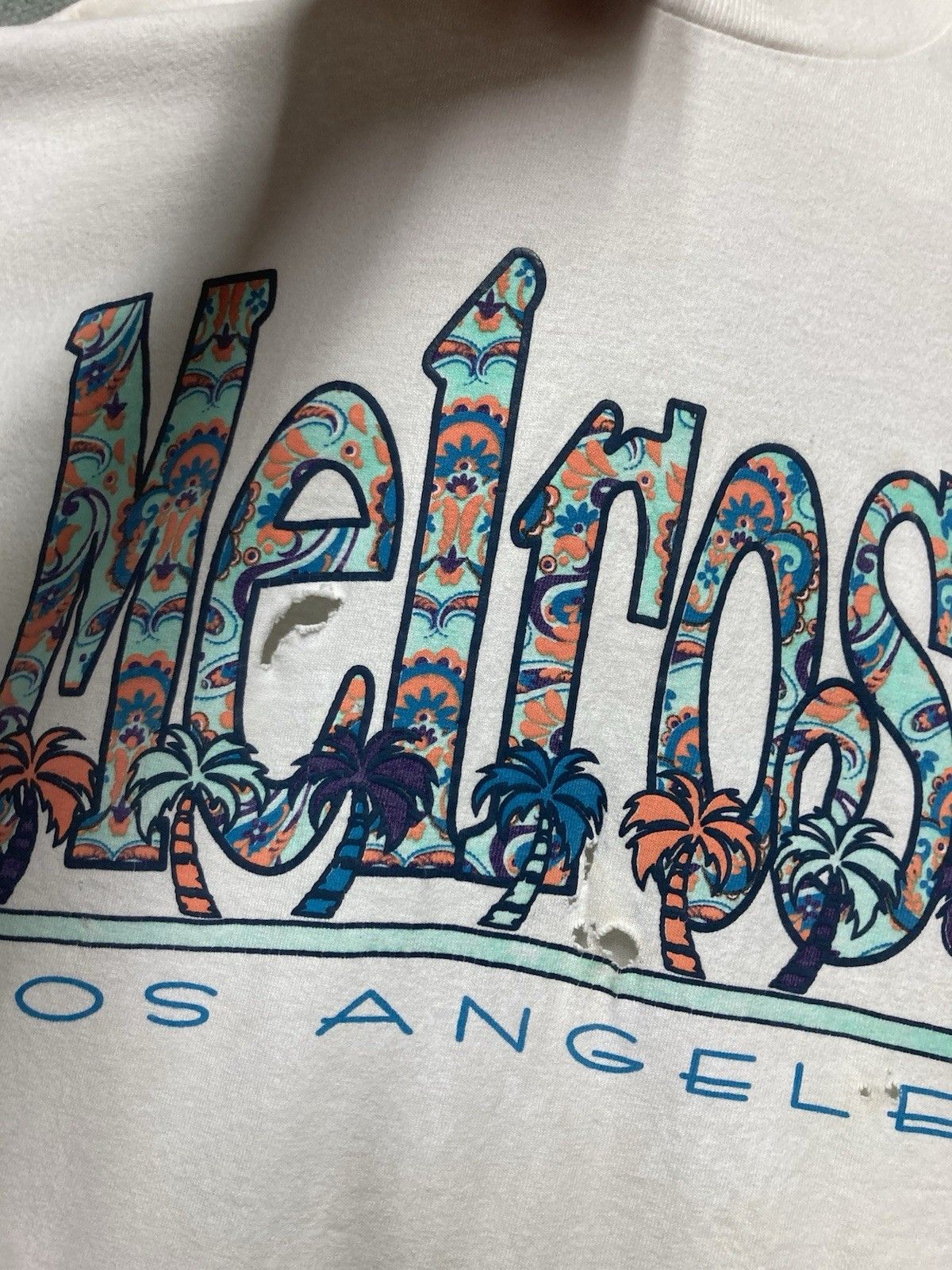 Vintage 90s t shirt Melrose California Los Angeles paisley distres L Size US L / EU 52-54 / 3 - 7 Thumbnail