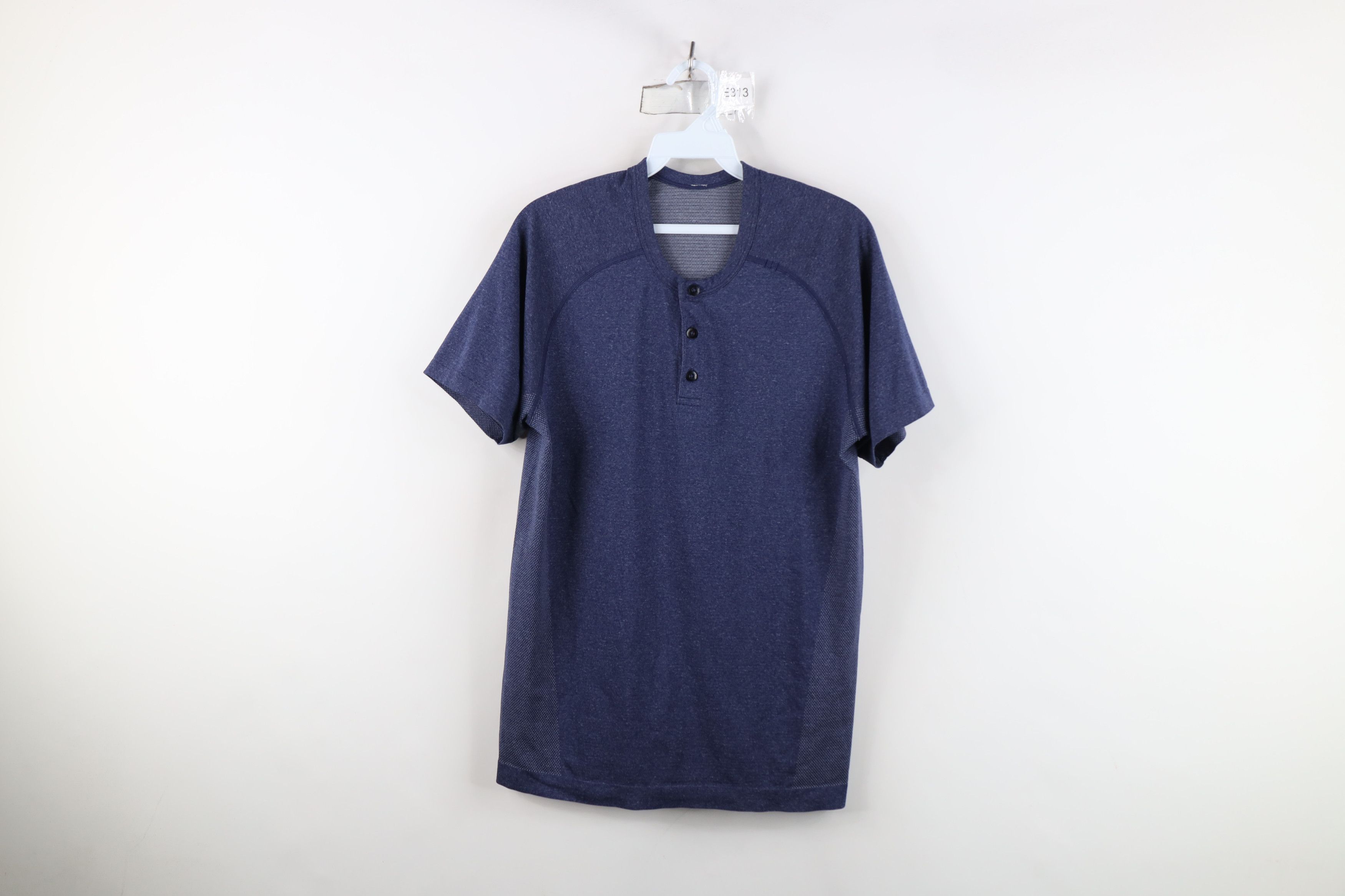 Lululemon Lululemon Vent Tech Short Sleeve Henley T-Shirt Heather Blue Size US S / EU 44-46 / 1 - 1 Thumbnail