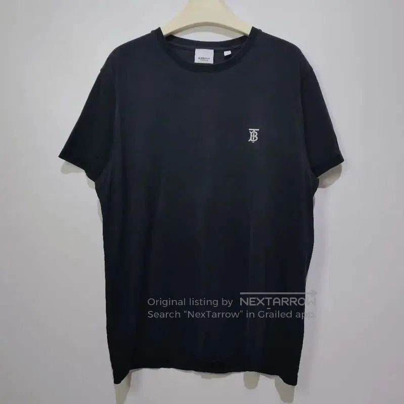 Burberry Burberry Black Cotton Women's T-Shirt. Size L / US 10 / IT 46 - 1 Thumbnail