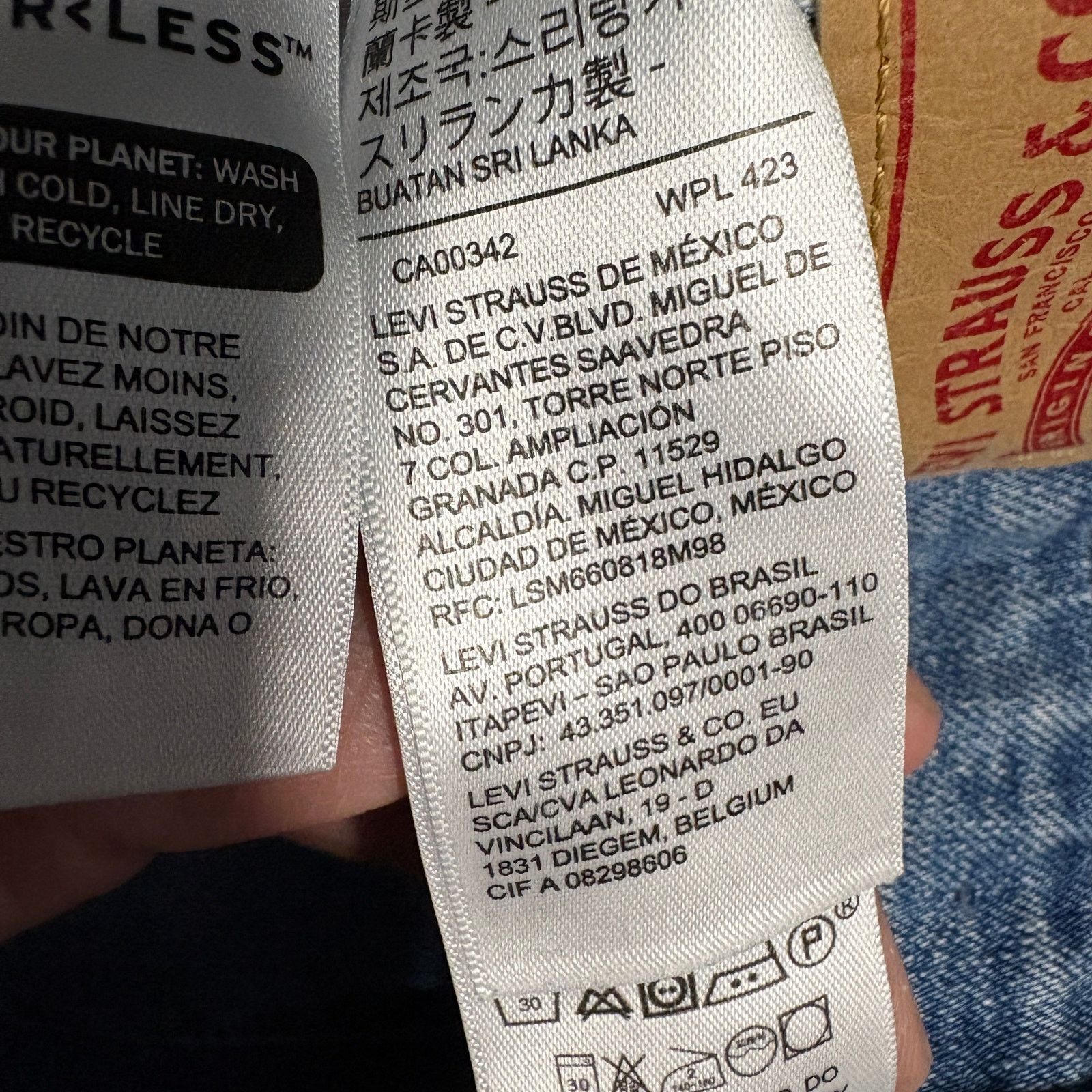 Levi's Levi’s Wedgie Straight Jeans Size 27 Medium Wash Button Fly Size 27" / US 4 / IT 40 - 9 Thumbnail