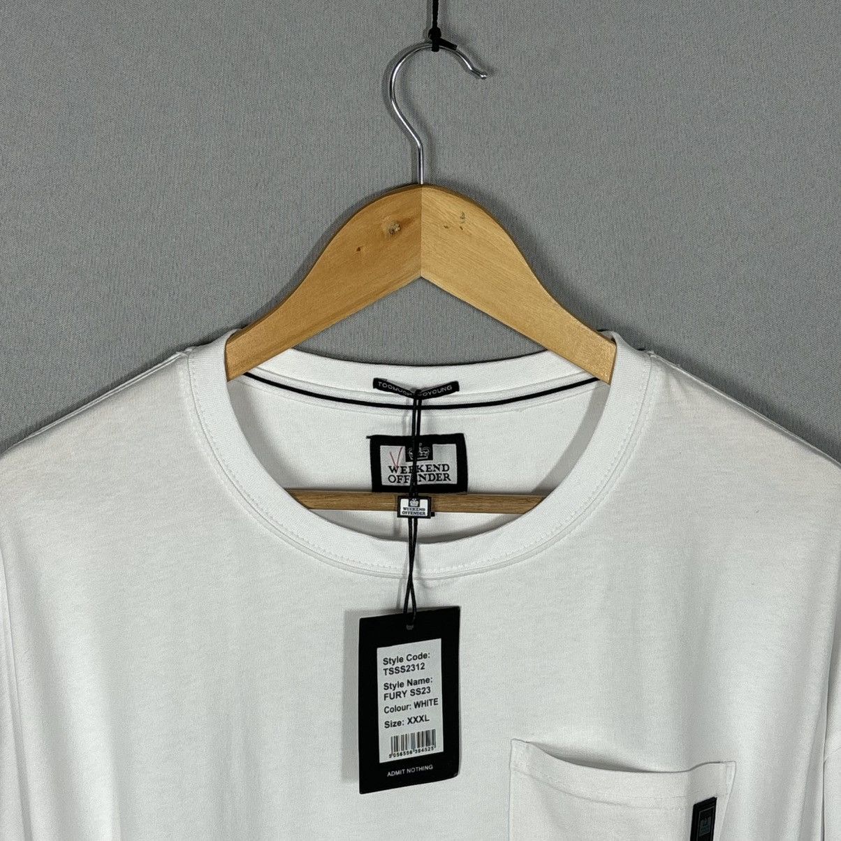 Weekend Offender Weekend Offender basic t-shirt tee white 3xl casual Size US XXL / EU 58 / 5 - 2 Thumbnail