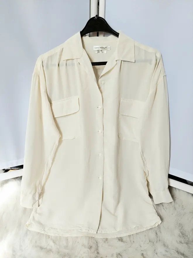 image of 100% Silk Shirt Ecru Luxury 80's 90's Classy Vintage Fashion, Women's (Size Small)