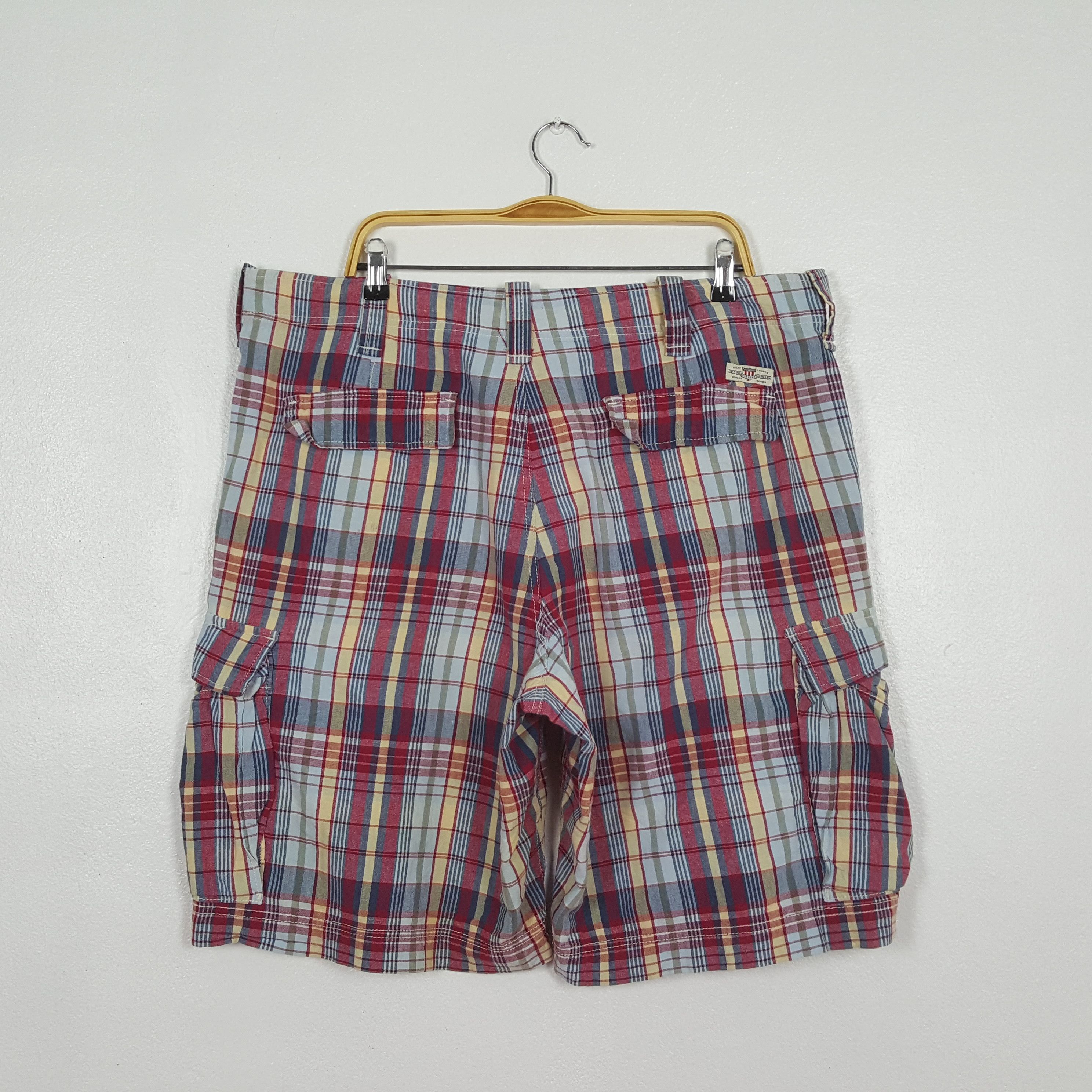 Ralph Lauren Vintage Ralph Lauren Fashion Brand Rare Shorts C318N9 Size US 39 - 3 Thumbnail