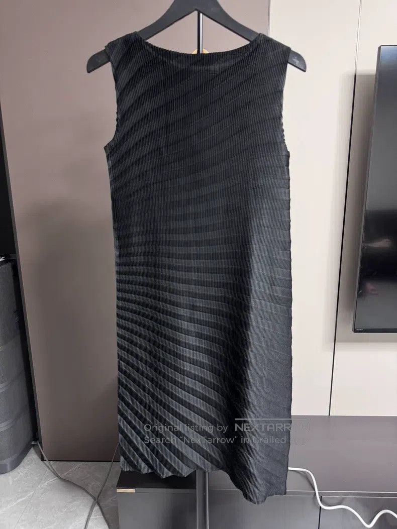 Issey Miyake Issey Miyake Black Water Wave Dress Size M / US 6-8 / IT 42-44 - 2 Thumbnail