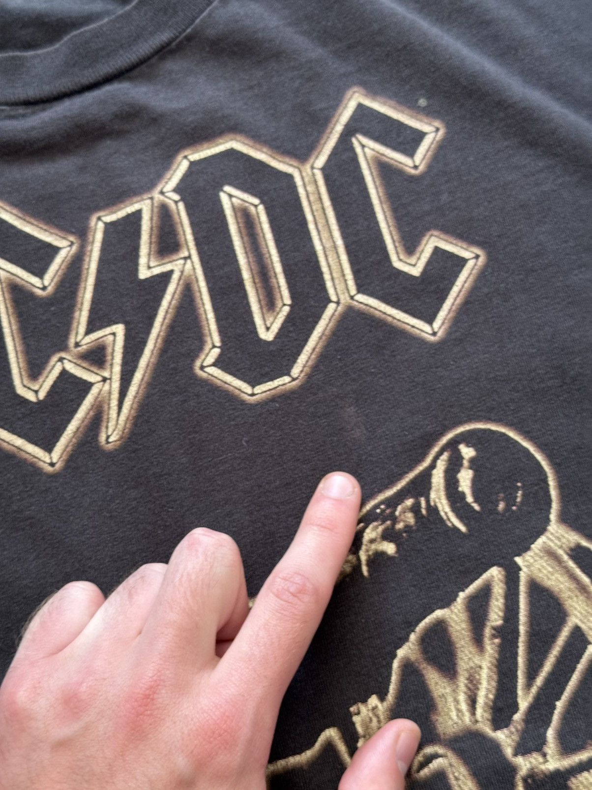 Delta Vintage Delta 90’s AC/DC Band Sunfaded Tour Rock T-Shirt Size US L / EU 52-54 / 3 - 3 Thumbnail