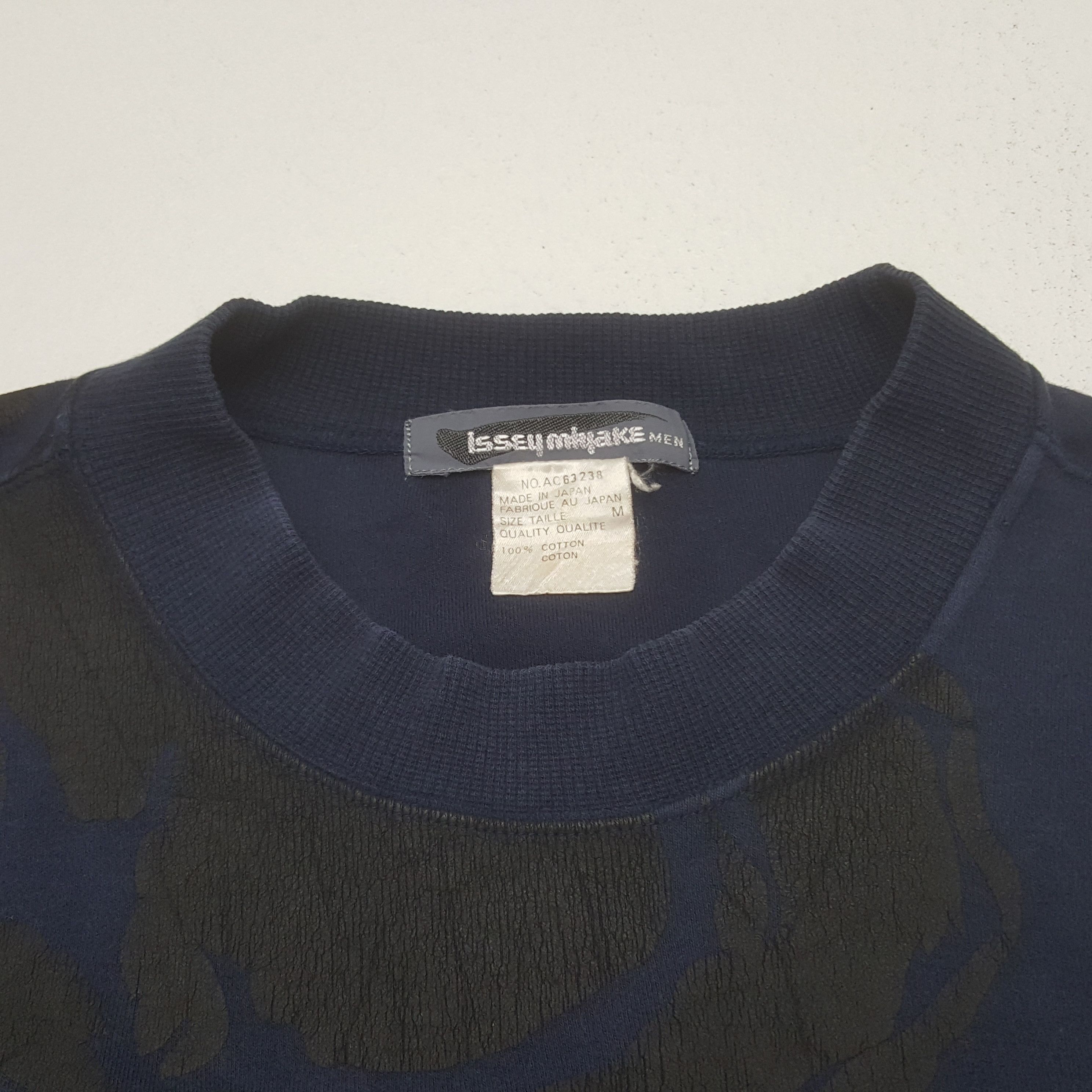 Issey Miyake Vintage Issey Miyake MEN Designer Sweatshirt C320N15 Size US XL / EU 56 / 4 - 4 Thumbnail