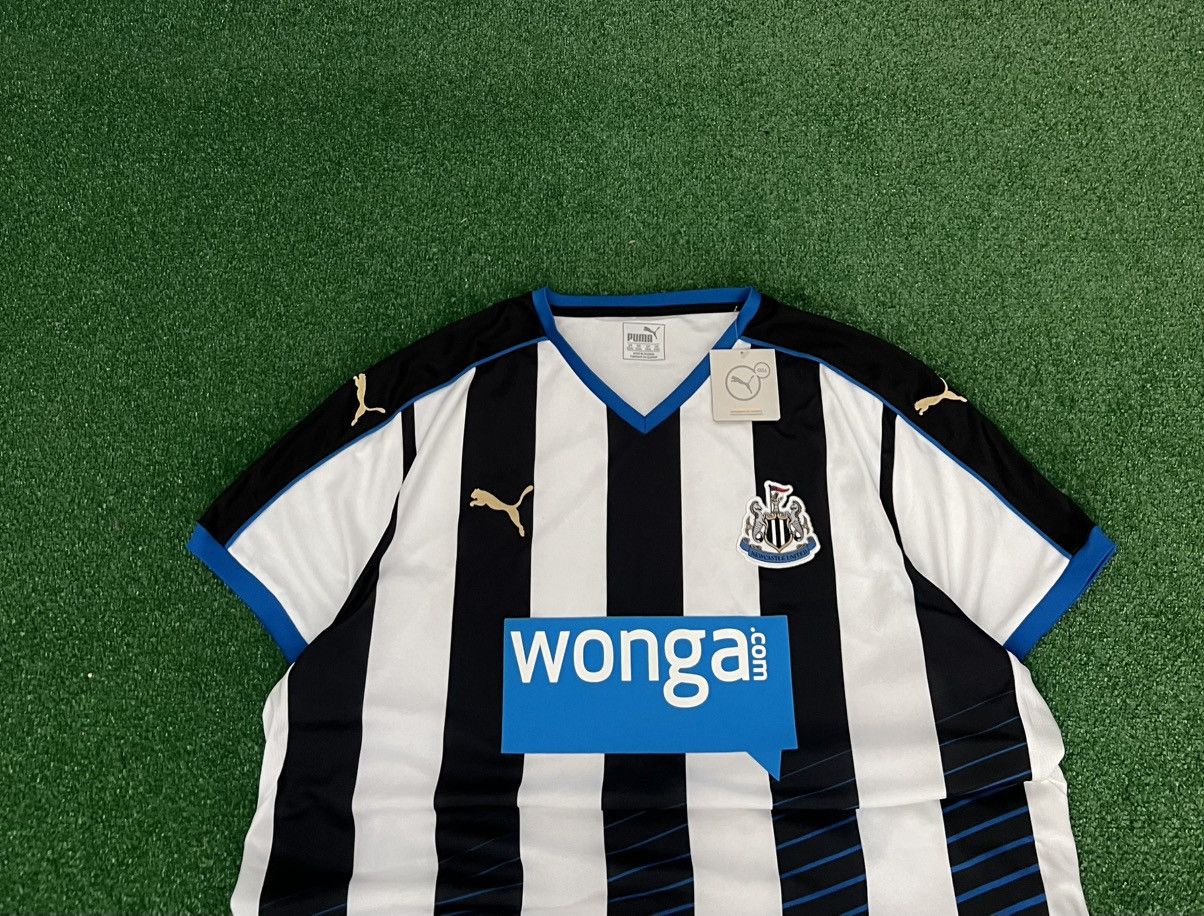 Puma × Vintage Vintage Newcastle United 2015/16 Home Shirt Size US XXL / EU 58 / 5 - 2 Thumbnail
