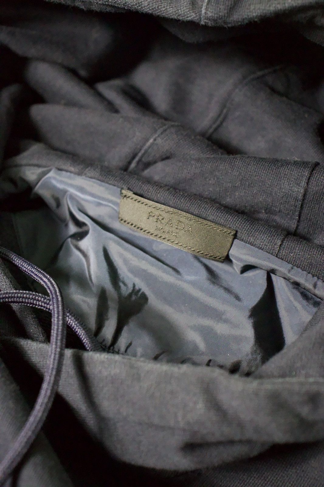 Prada Prada Luxury Black Tab Dark Blue Hoodie Rare Piece Size US XL / EU 56 / 4 - 9 Thumbnail