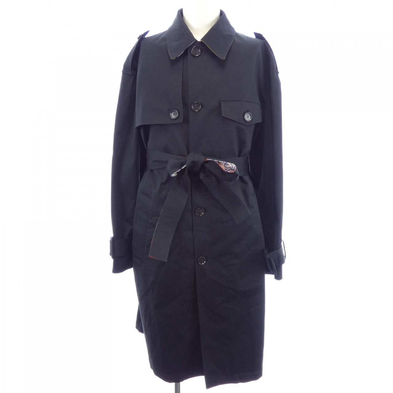 Versace Versace Versace Wool Coat Others Outerwear A84349 DUTY FREE for USA Size ONE SIZE - 1 Thumbnail