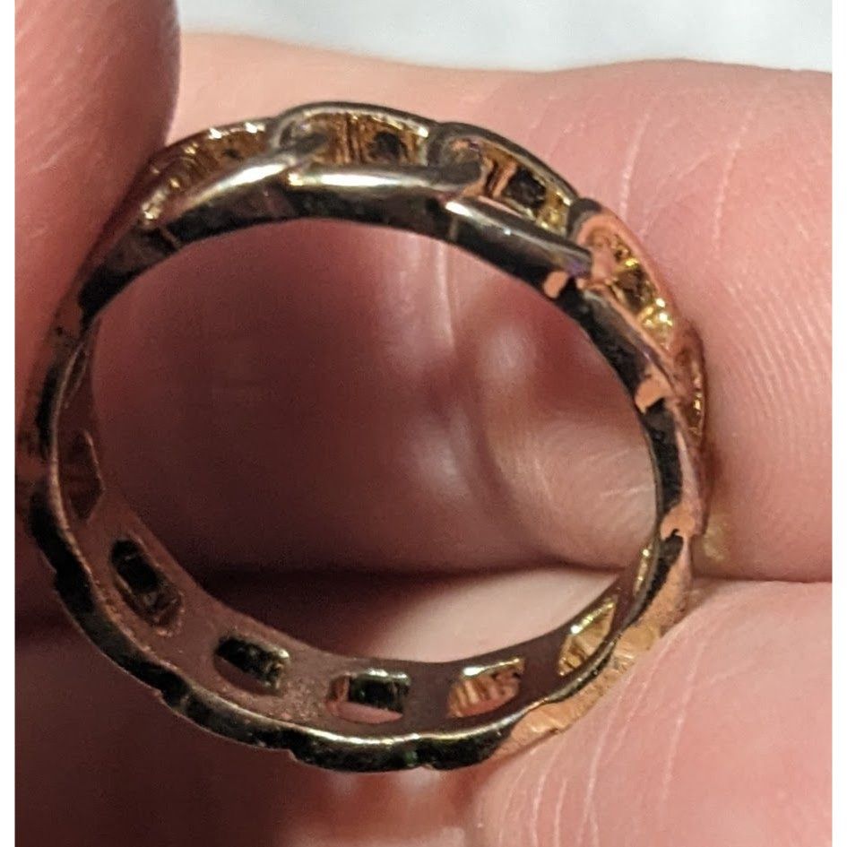 Other Punk Chain Link Shaped Gold Tone Fashion Ring Size 7 3/4 Size ONE SIZE - 14 Thumbnail