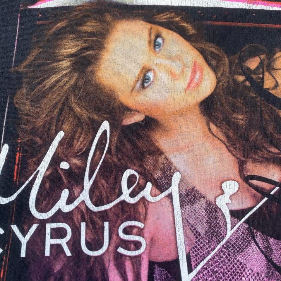Band Tees RARE ‼️ Miley Cyrus Size US S / EU 44-46 / 1 - 2 Thumbnail