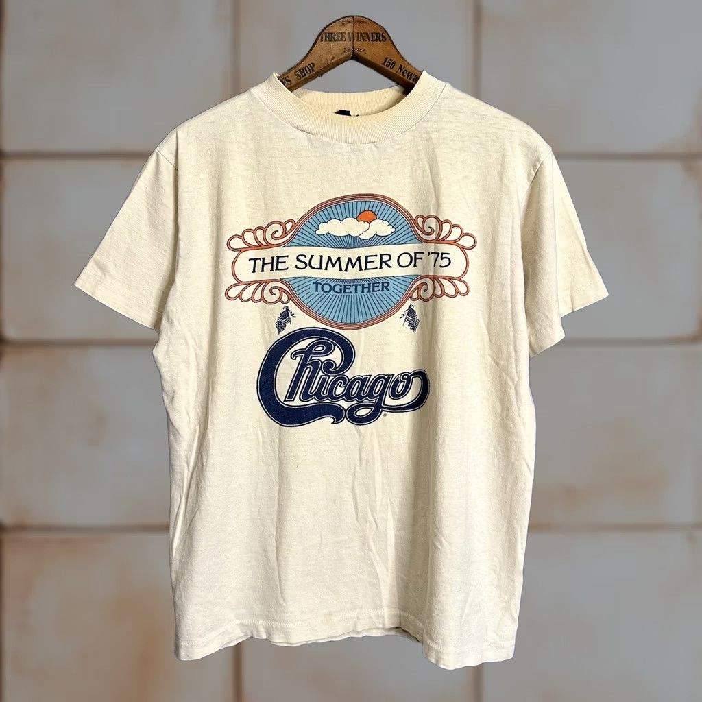 Vintage VINTAGE Beach Boys Chicago Band Shirt Summer Of 1975 Adult Med Beige BVD Size US M / EU 48-50 / 2 - 1 Thumbnail