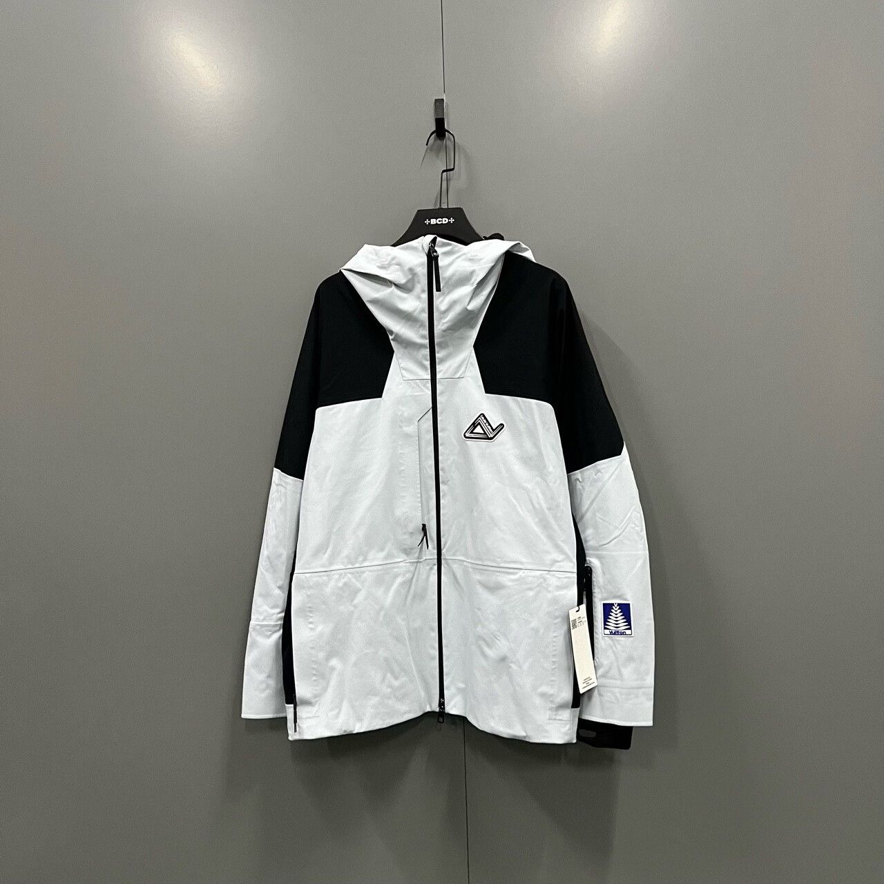 Louis Vuitton Louis Vuitton Color-Block Logo Casual Jacket Size US L / EU 52-54 / 3 - 1 Thumbnail